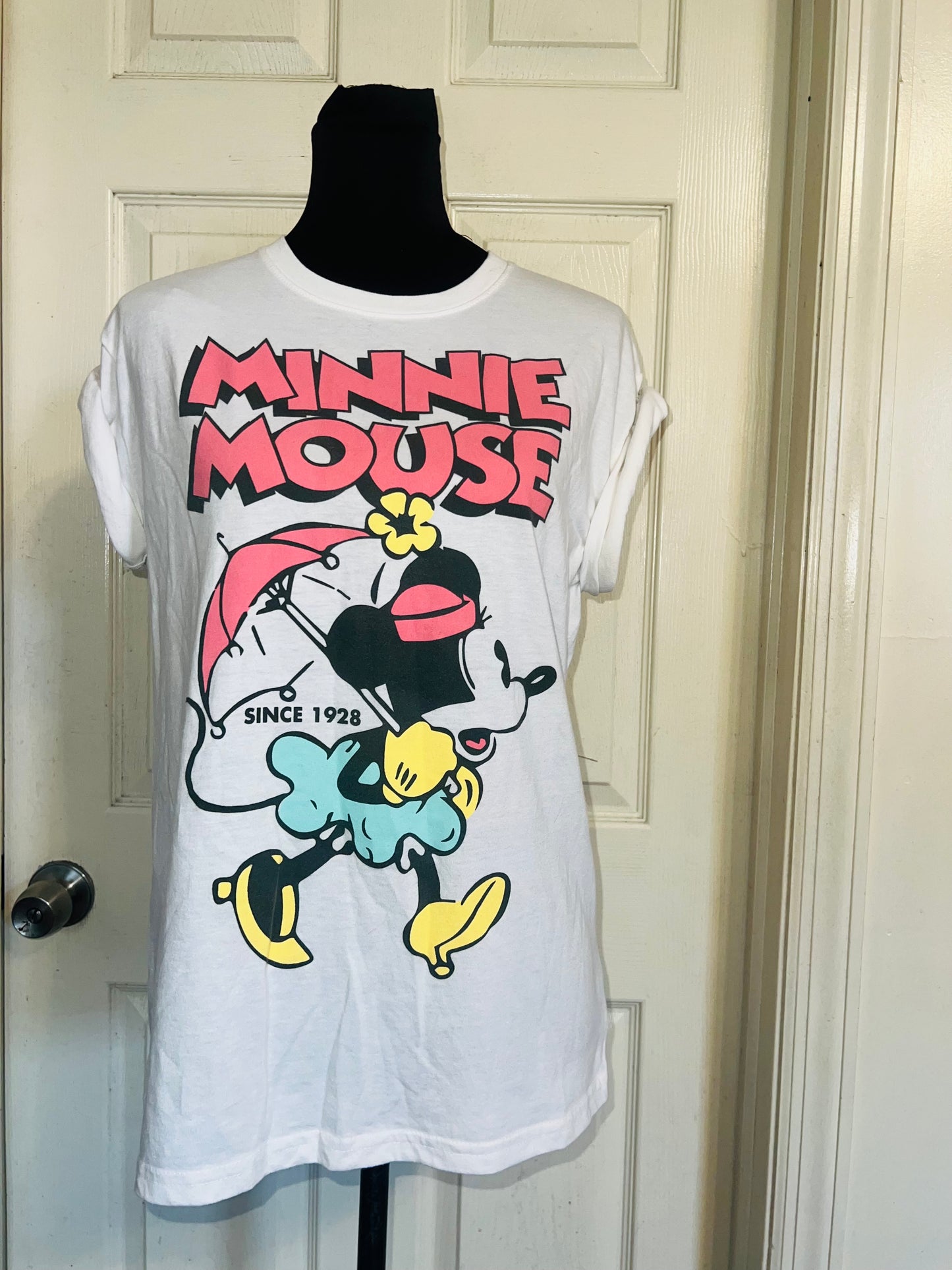 Minnie Mouse Distressed Tee
