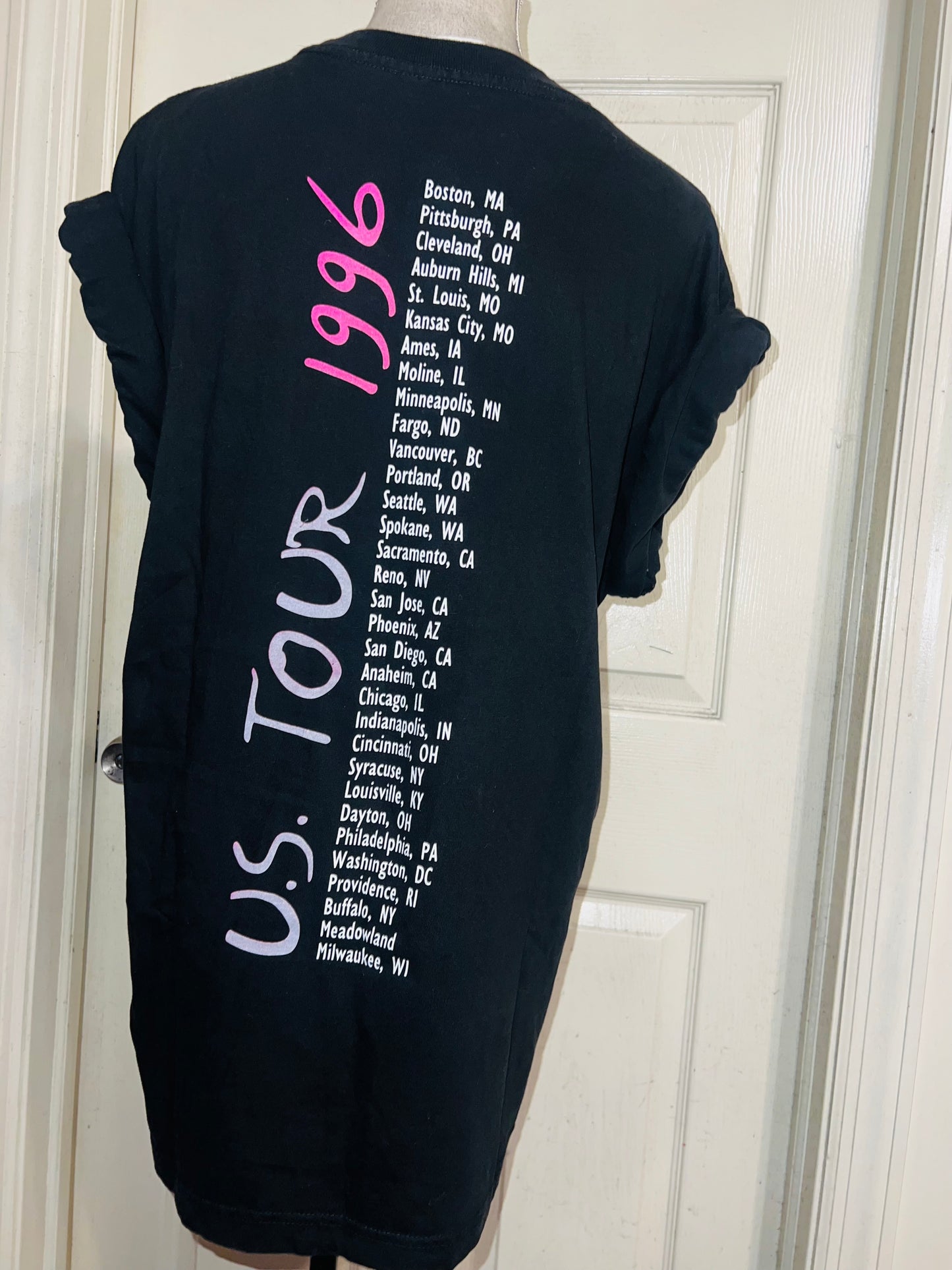 Neil Diamond Vintage Double Sided Oversized Distressed Tee