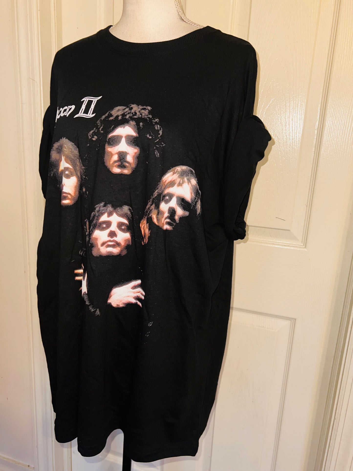 Queen Oversized Distressed Tee