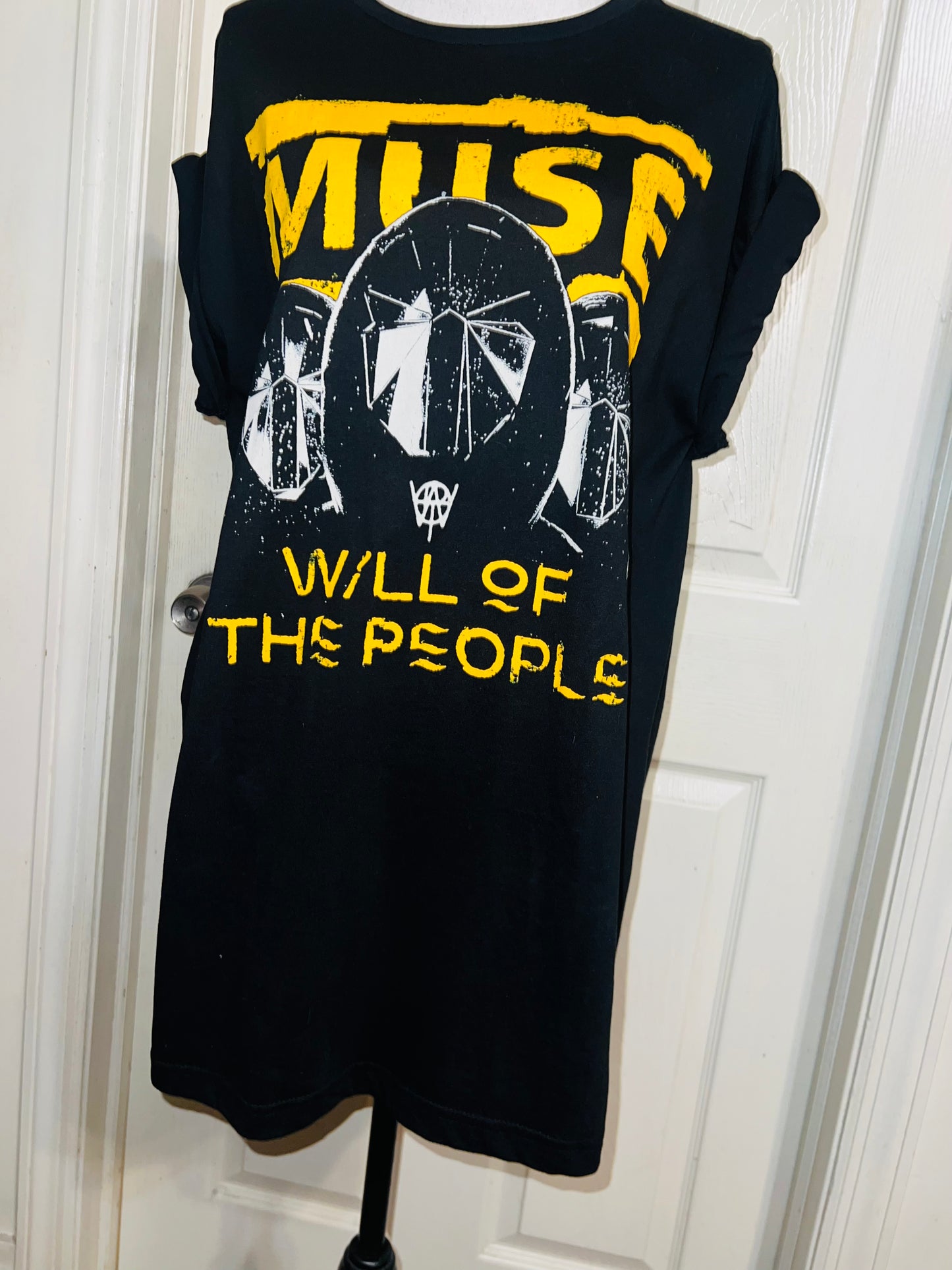 Muse Oversized Distressed Tee
