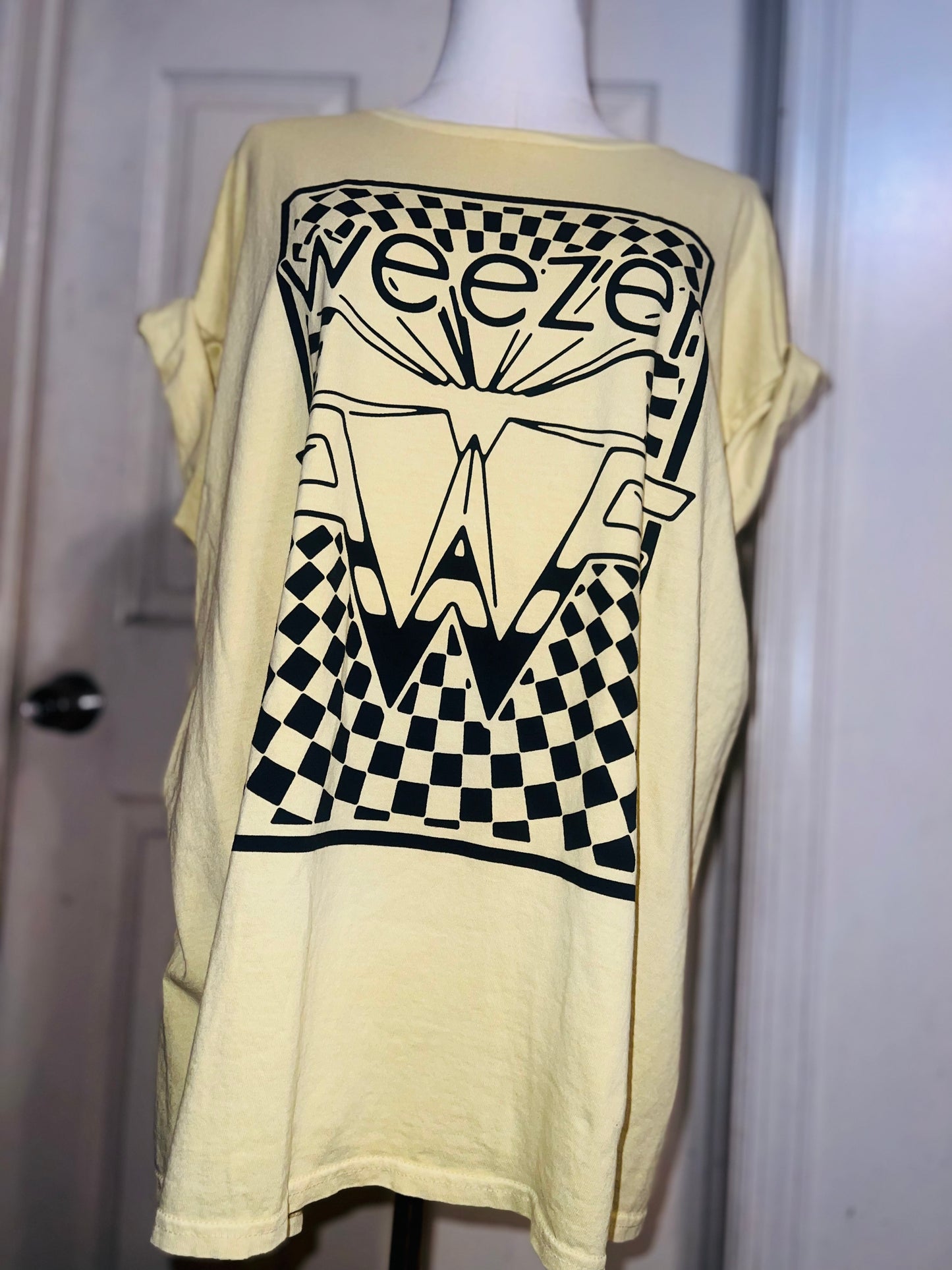 Weezer Oversized Distressed Tee