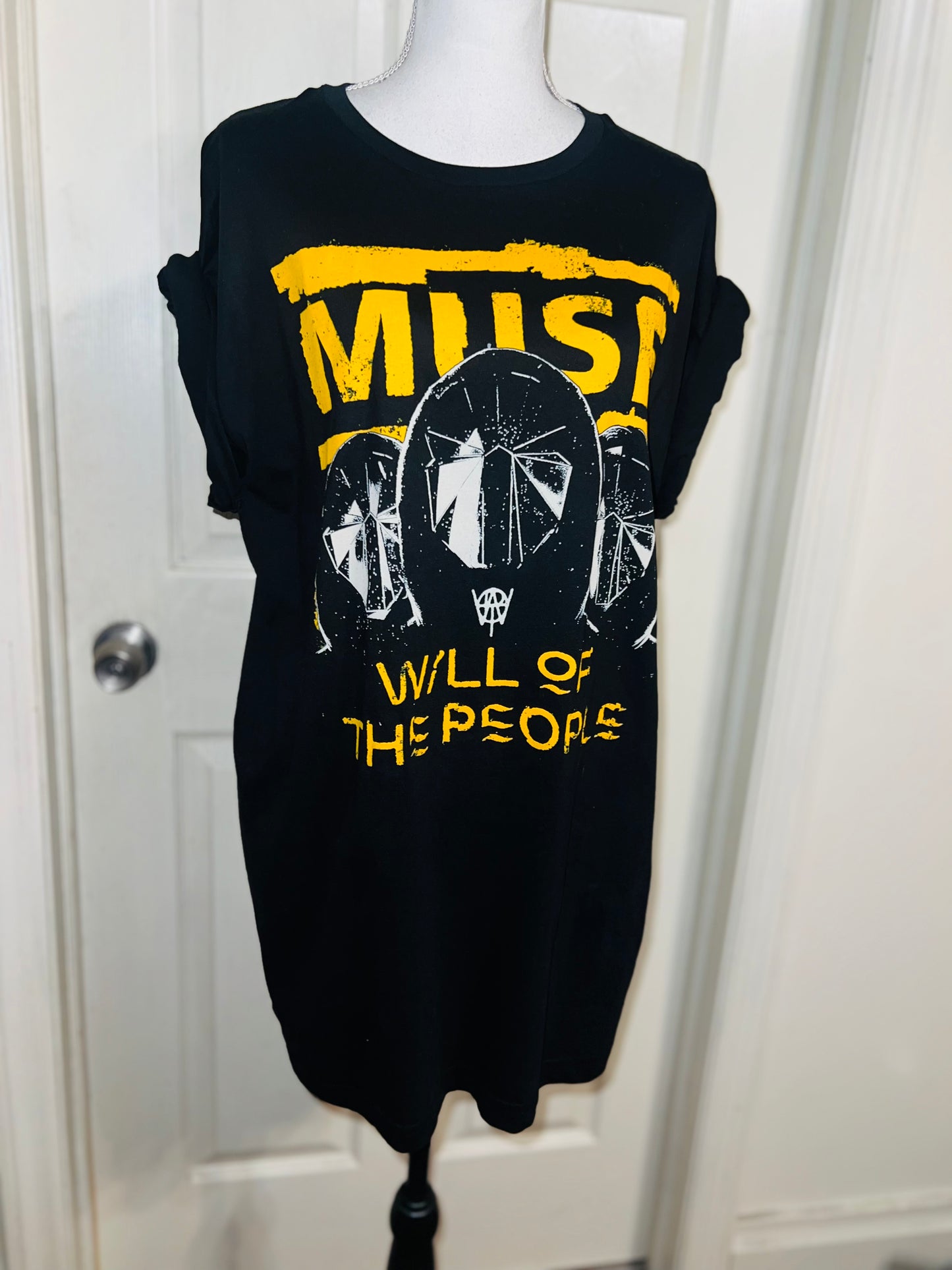 Muse Oversized Distressed Tee