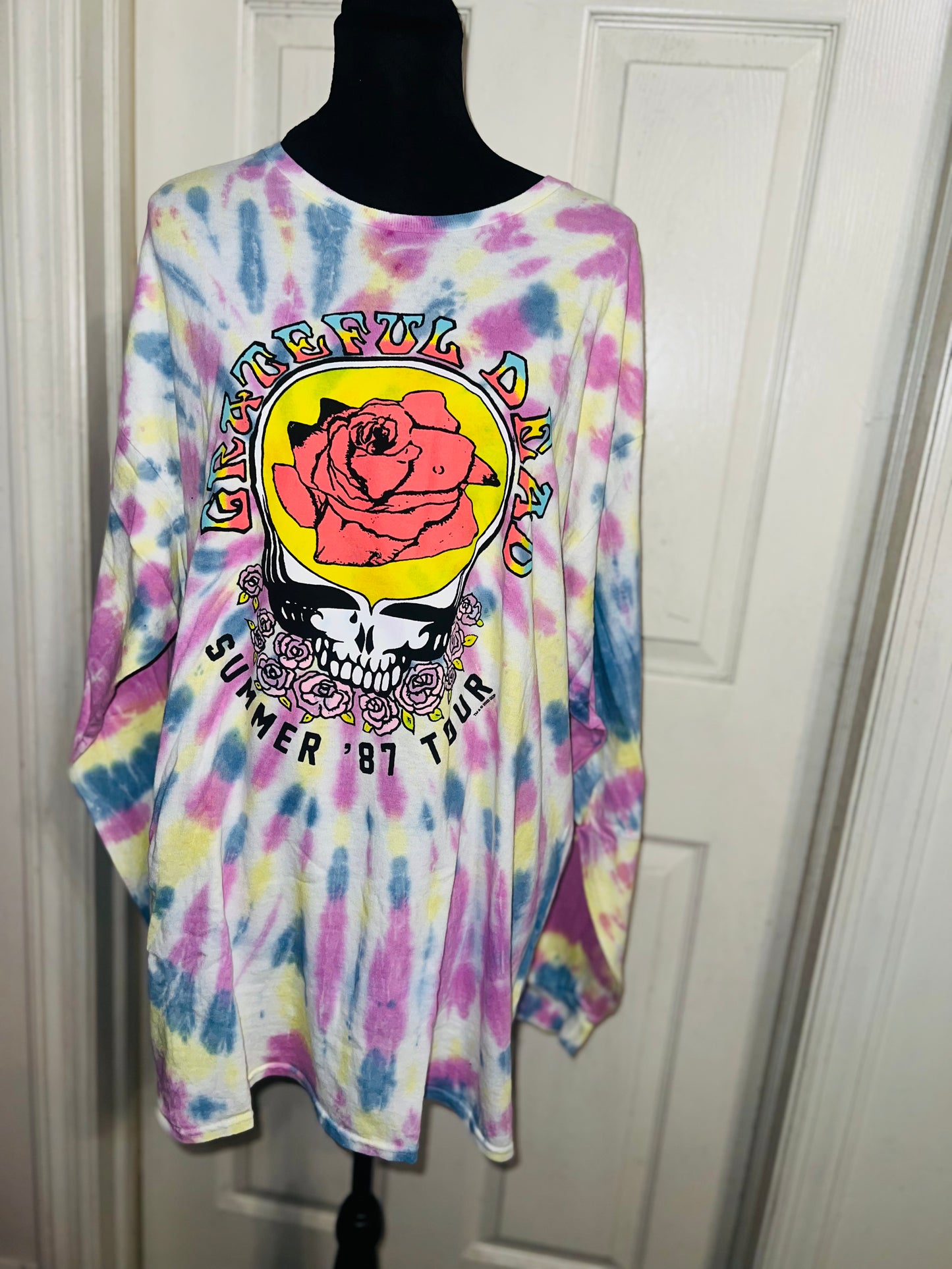 Grateful Dead Oversized Distressed Long Sleeve Tee