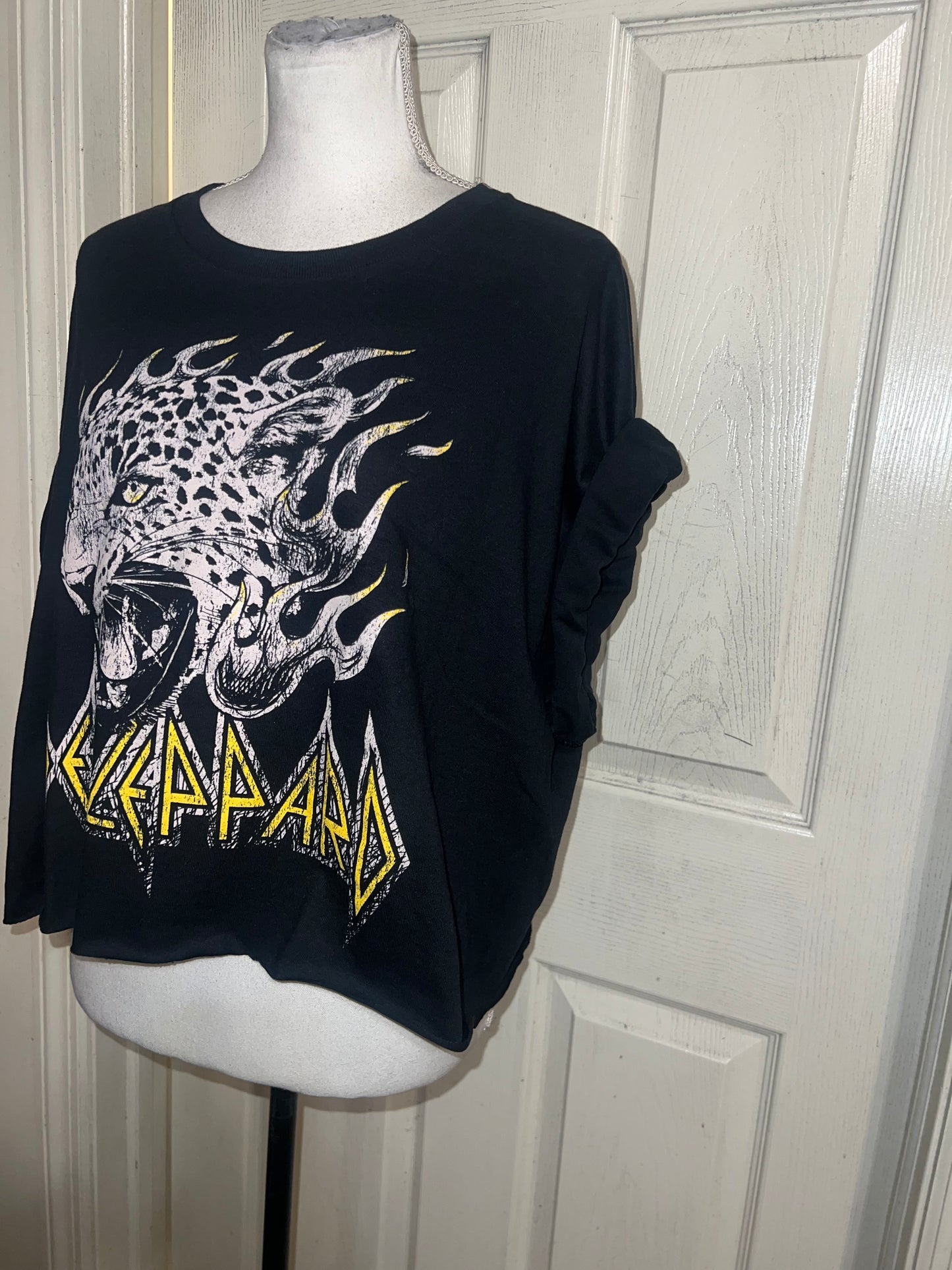 Def Leppard Oversized Distressed Tee
