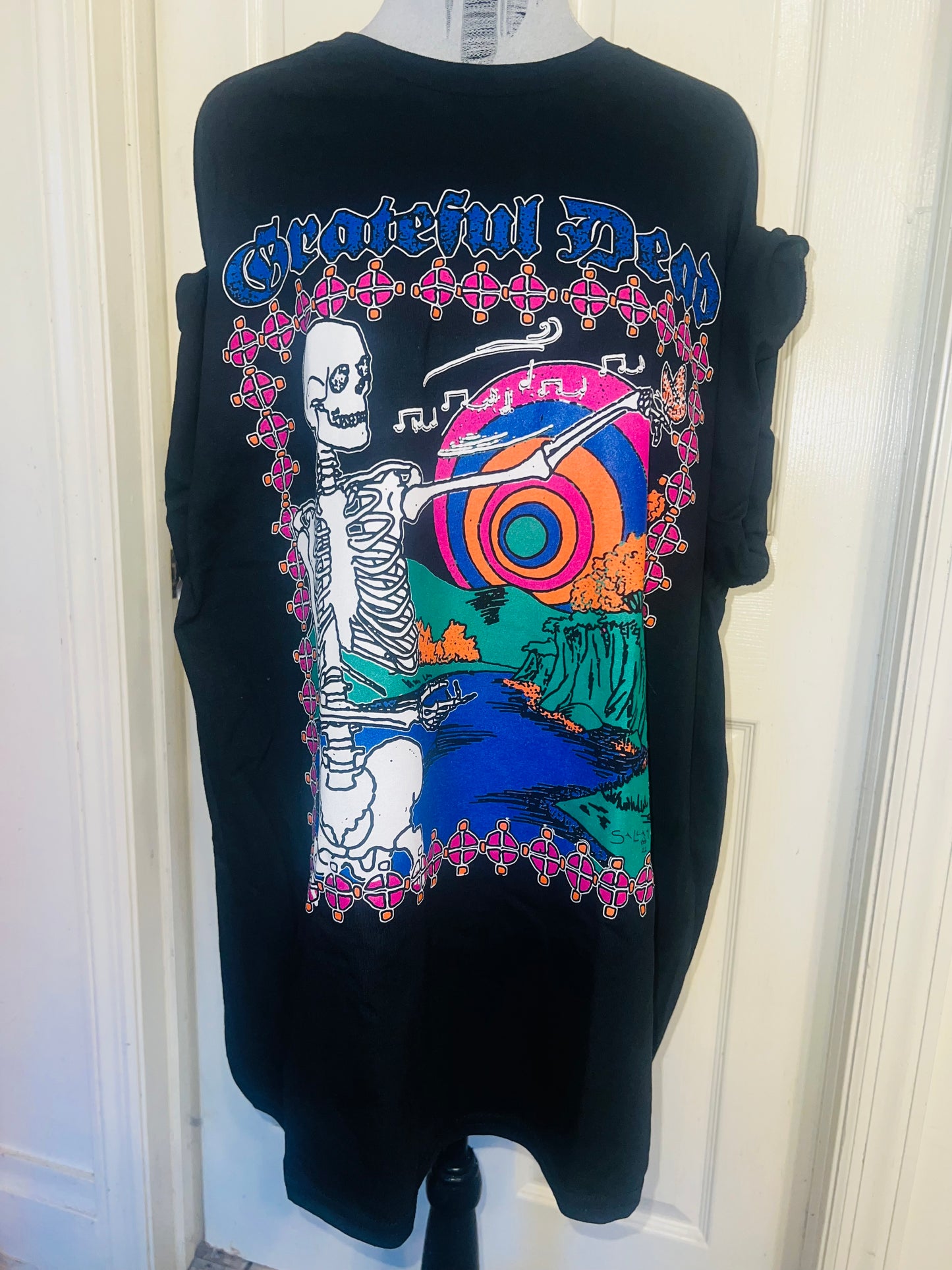 Grateful Dead Oversized Distressed Tee