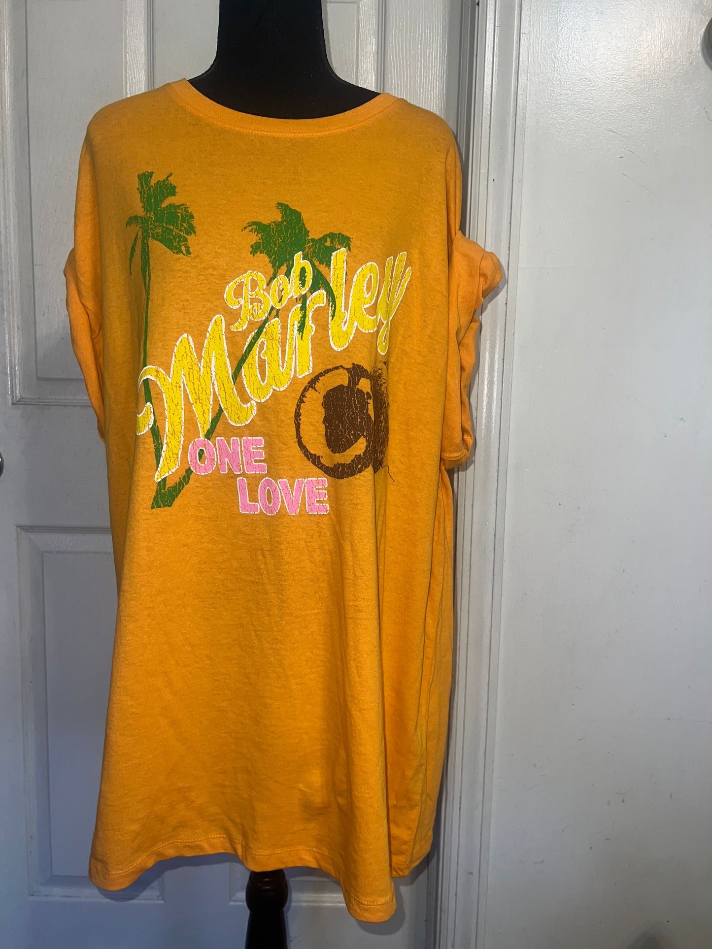 Bob Marley Oversized Distressed Tee