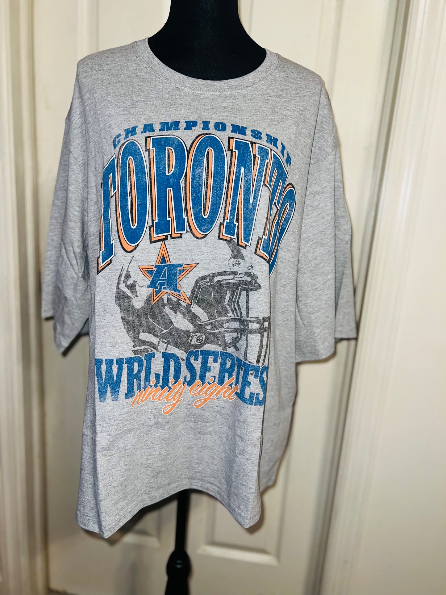 Toronto Sports Graphic Oversized Distressed Tee