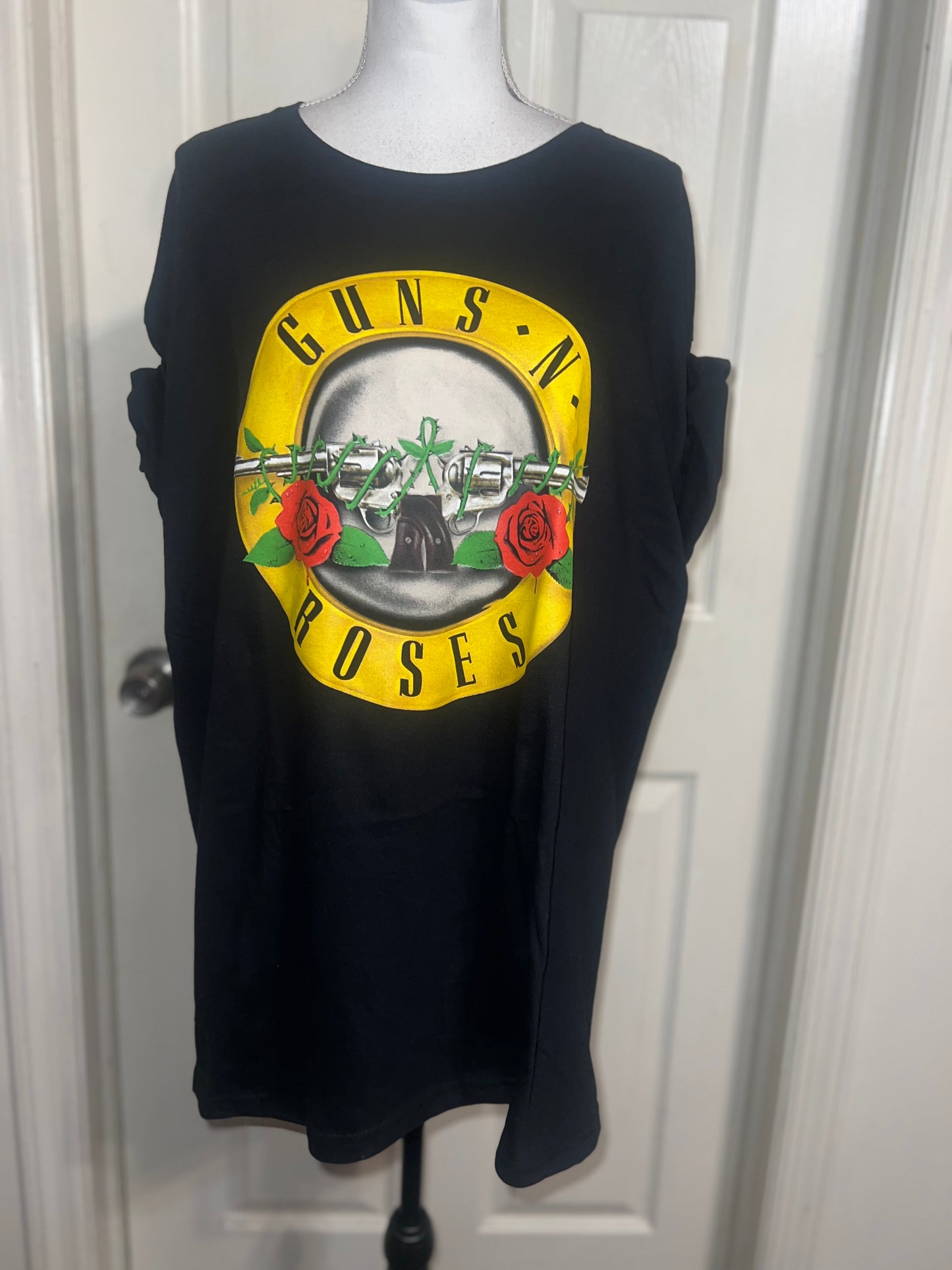 Guns n Roses Oversized Distressed Tee