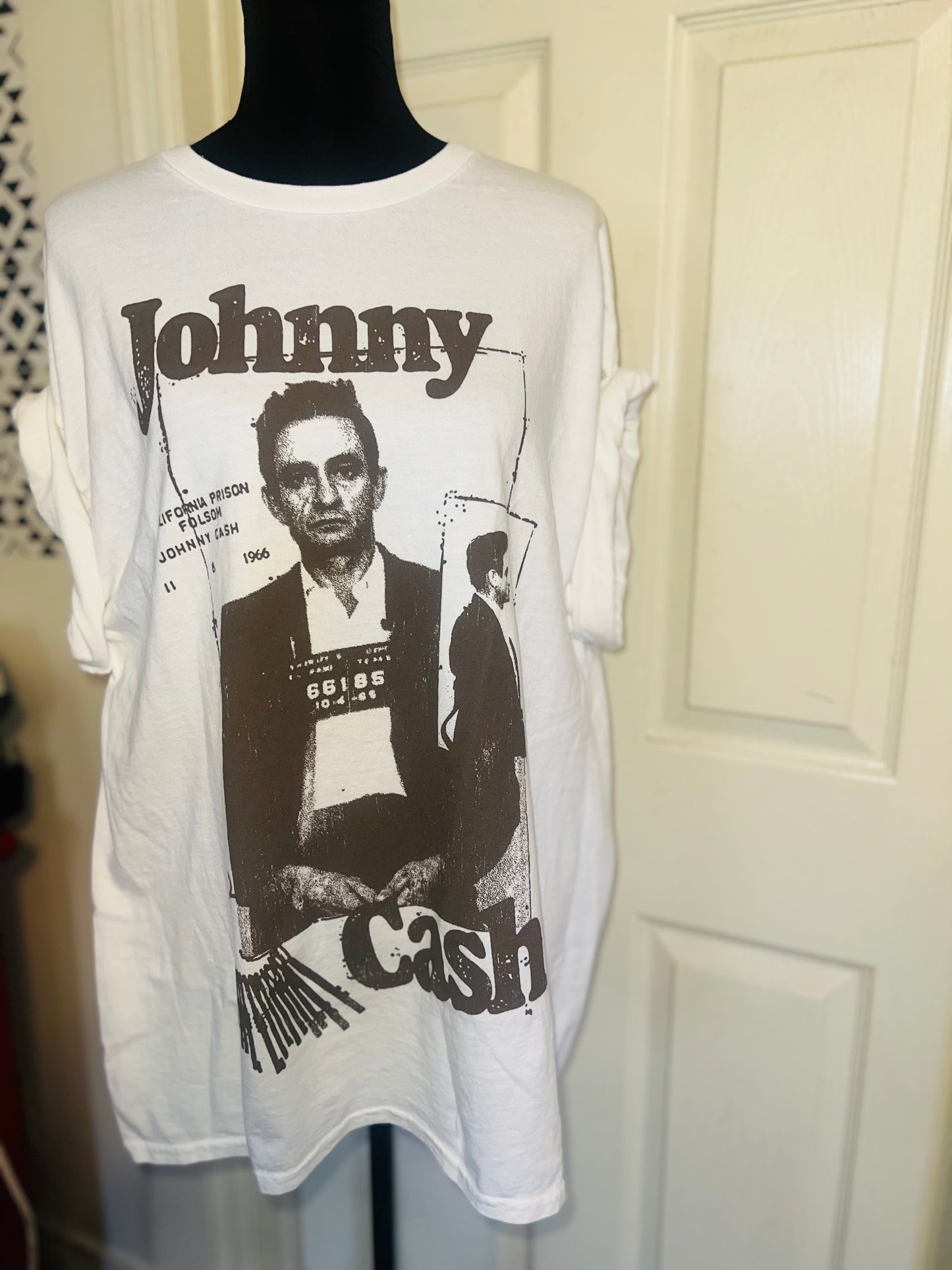 Johnny Cash Oversized Distressed Tee