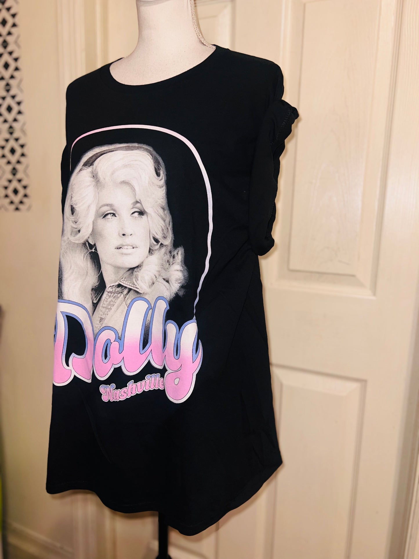 Dolly Parton Oversized Distressed Tee