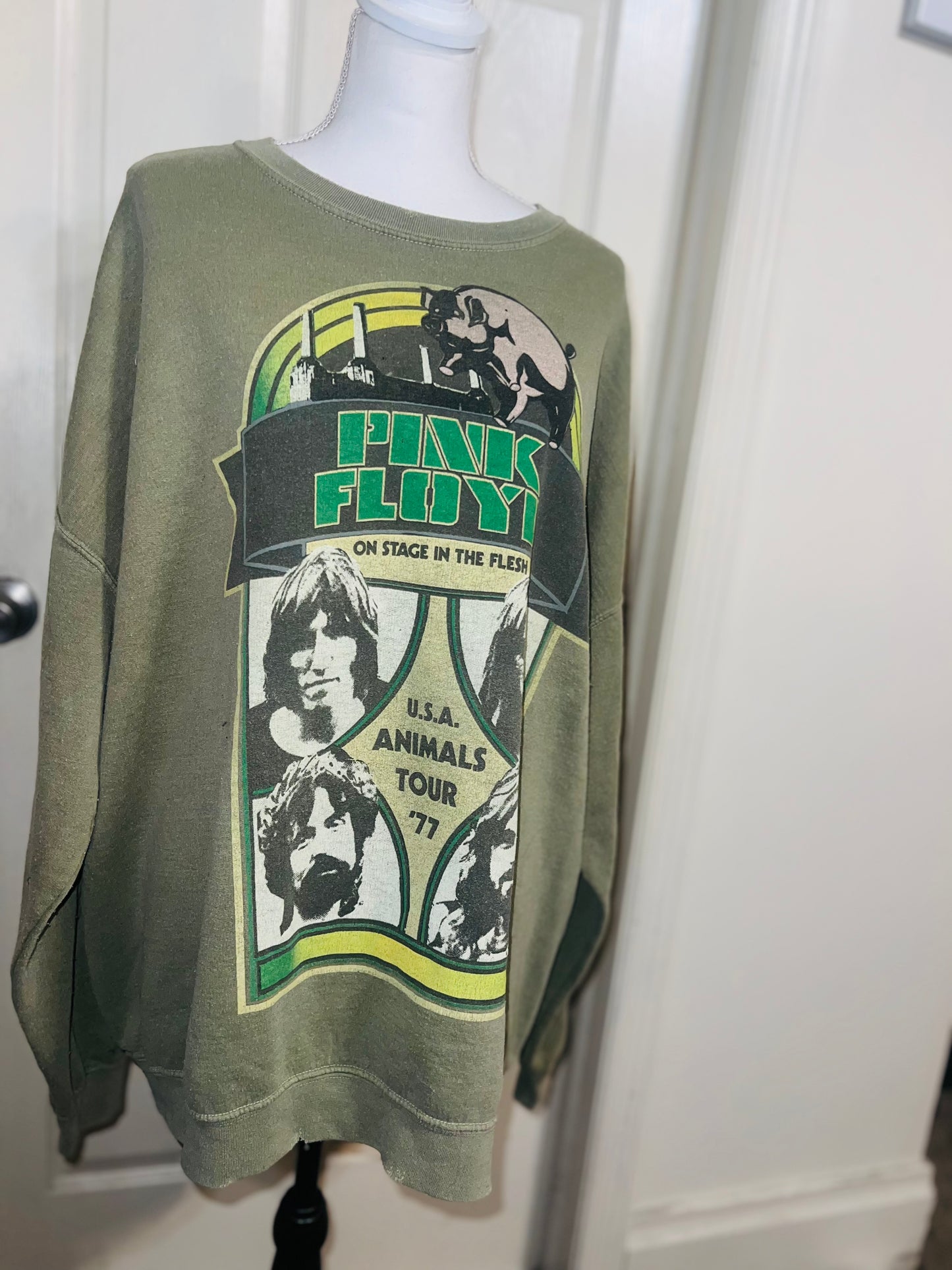 Pink Floyd Oversized Distressed Sweatshirt