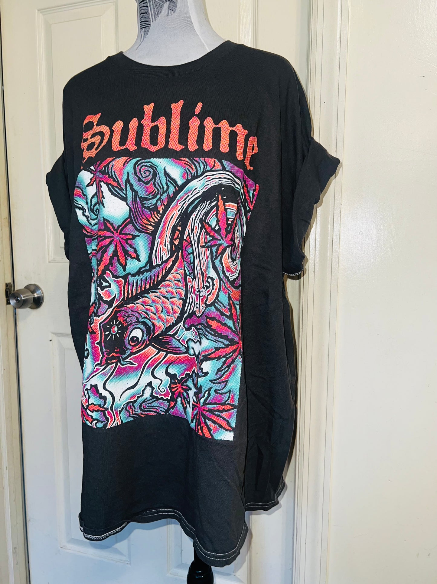 Sublime Oversized Distressed Tee