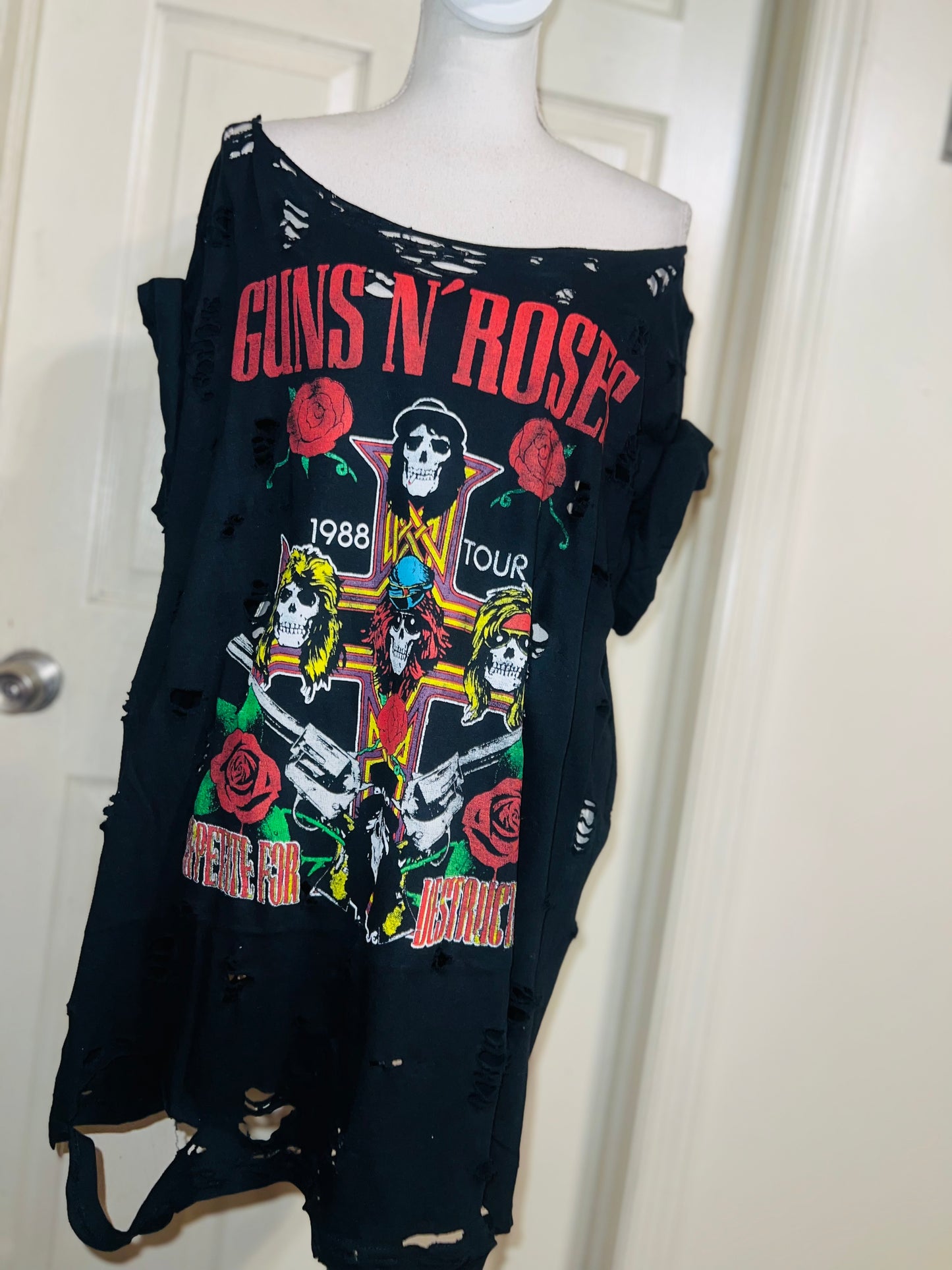 Guns N’ Roses Oversized Distressed Tee
