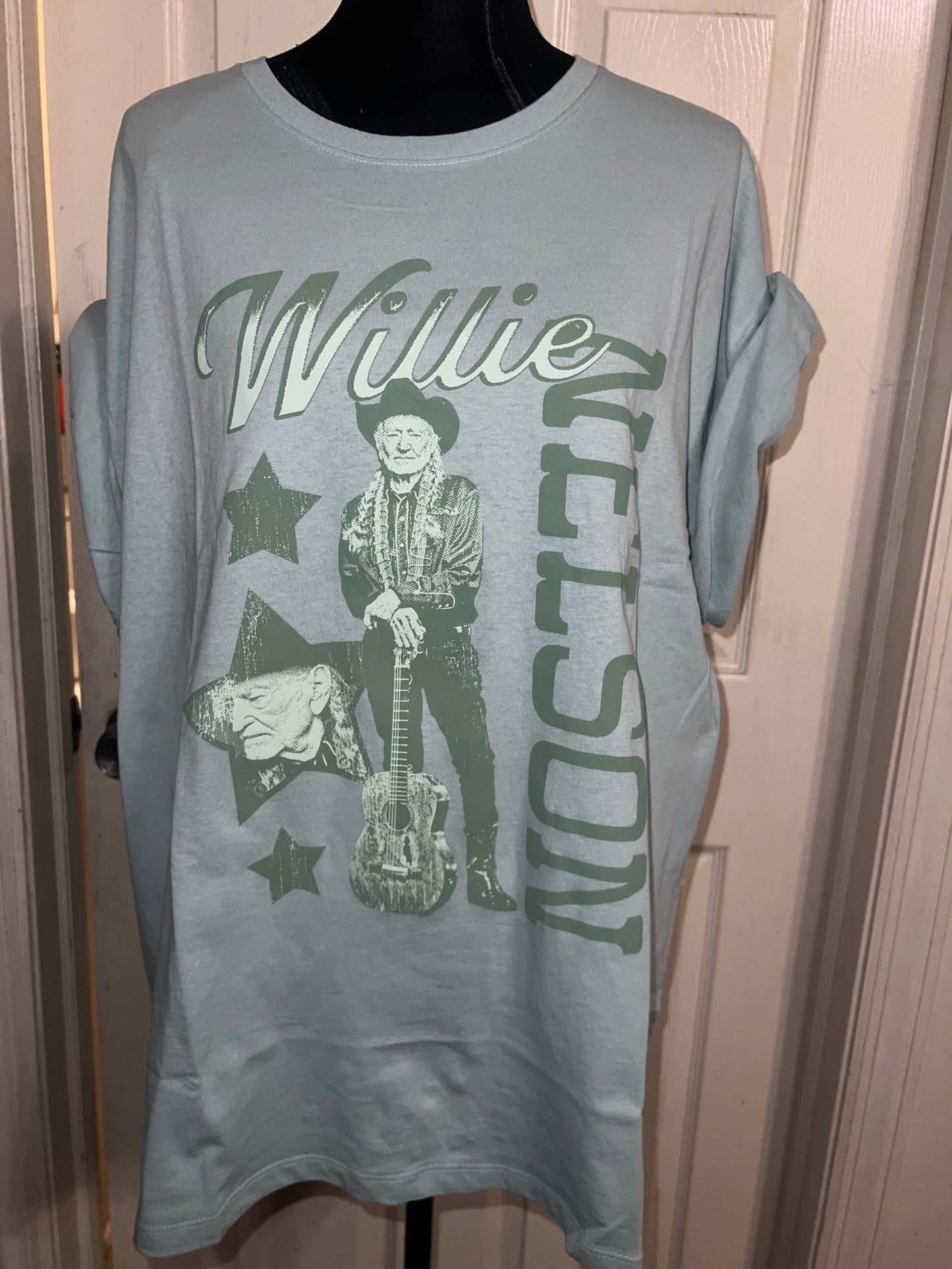 Willie Nelson Oversized Distressed Tee