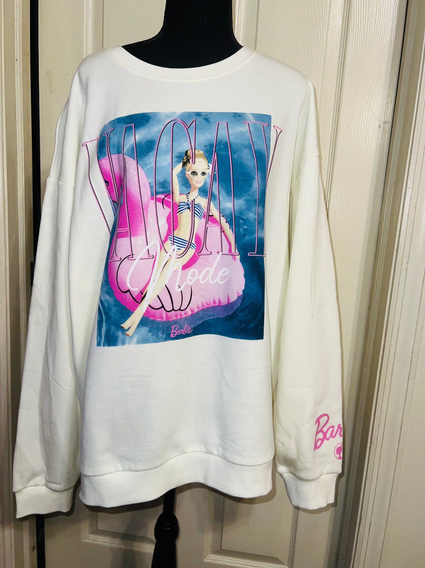 Barbie Vacation Oversized Sweatshirt