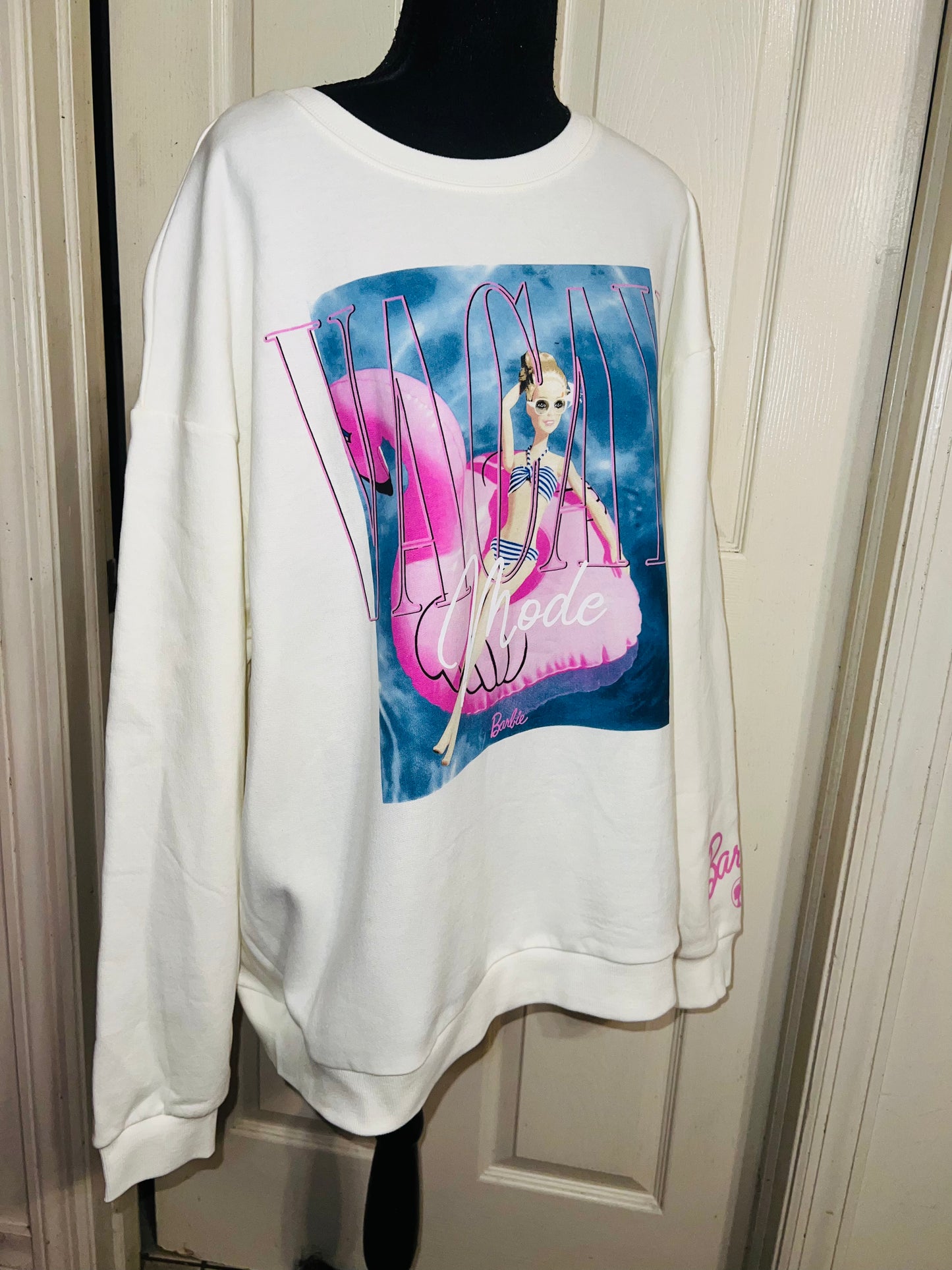 Barbie Vacation Oversized Sweatshirt