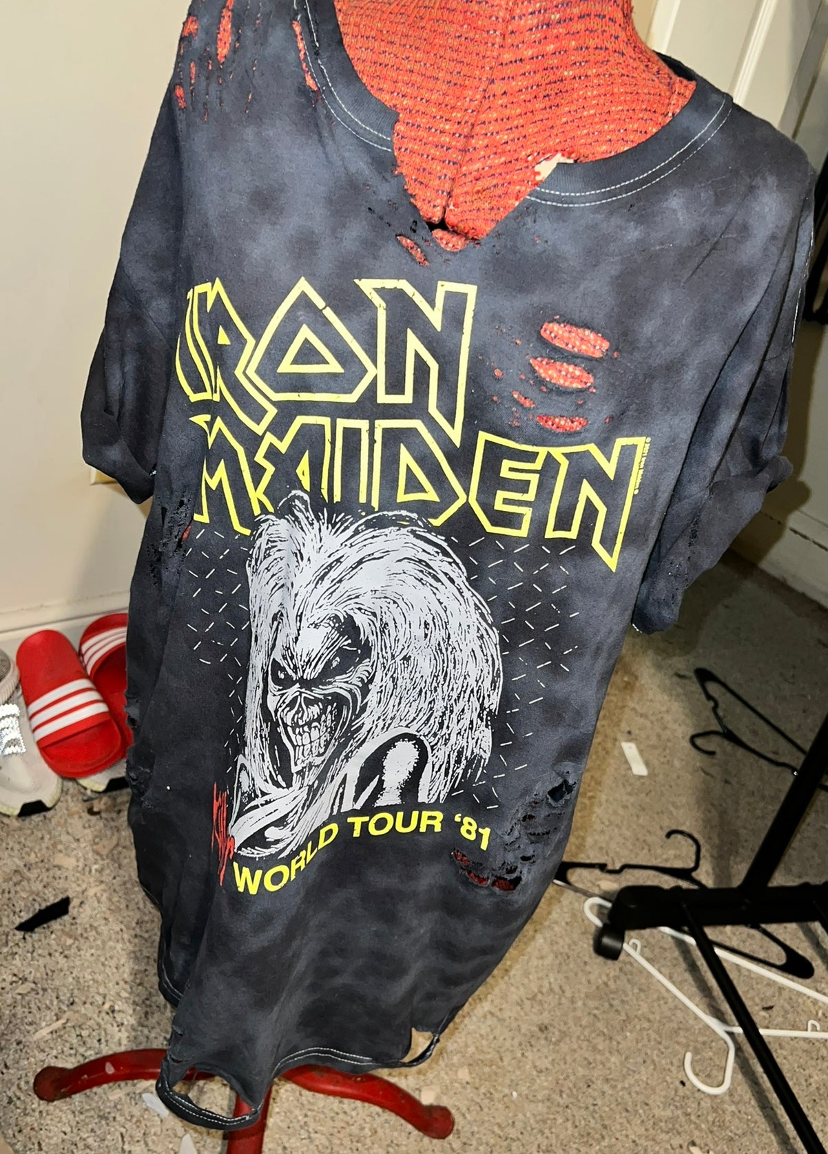Iron Maiden ‘81 Distressed tee