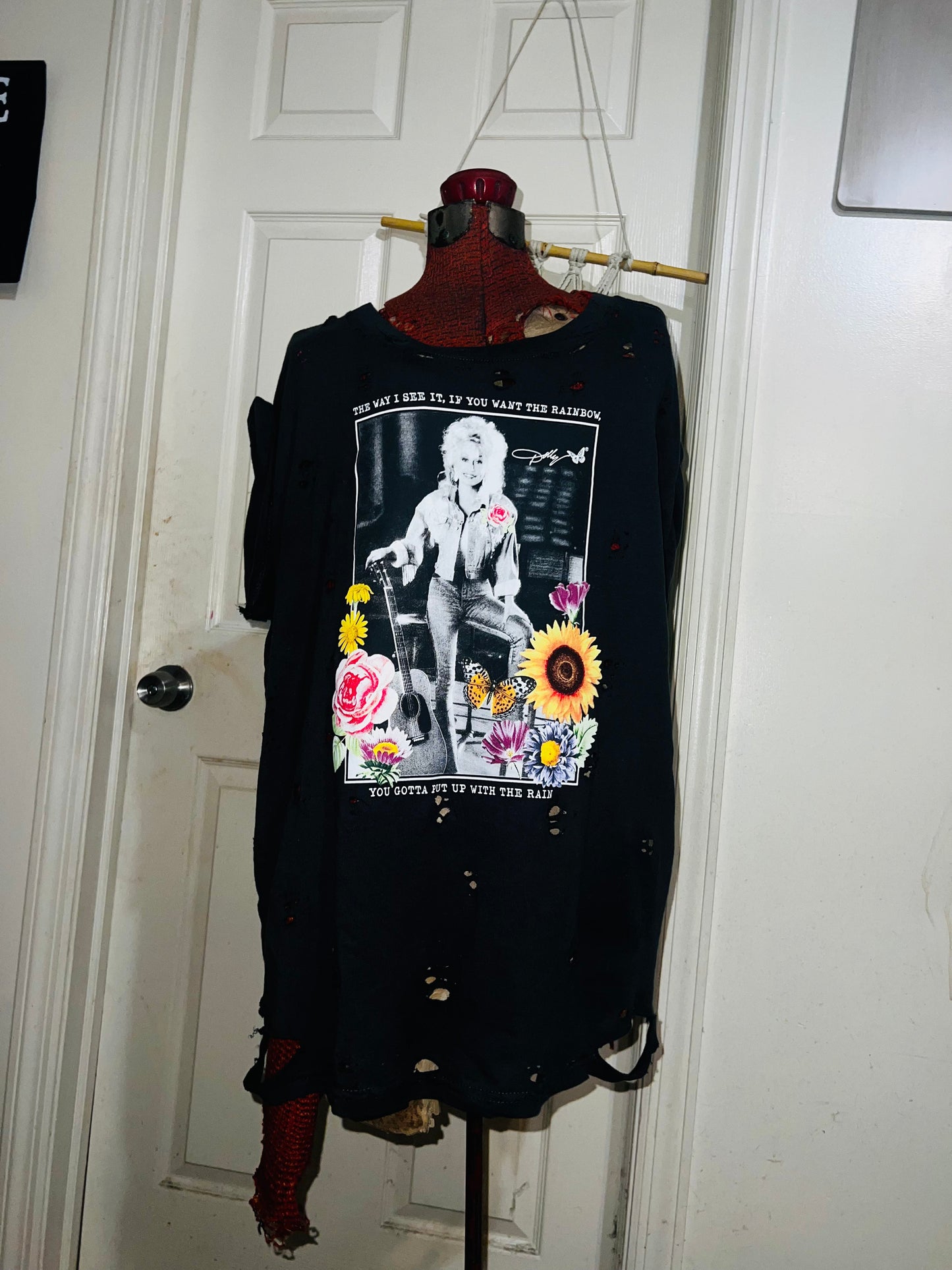 Dolly Parton Distressed Tee