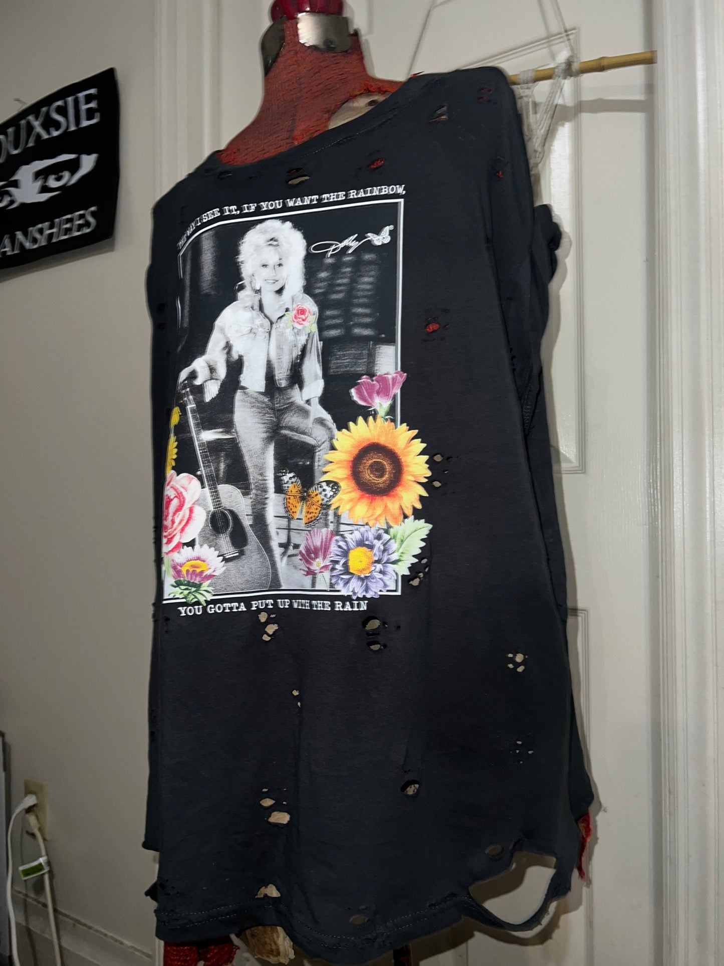 Dolly Parton Distressed Tee