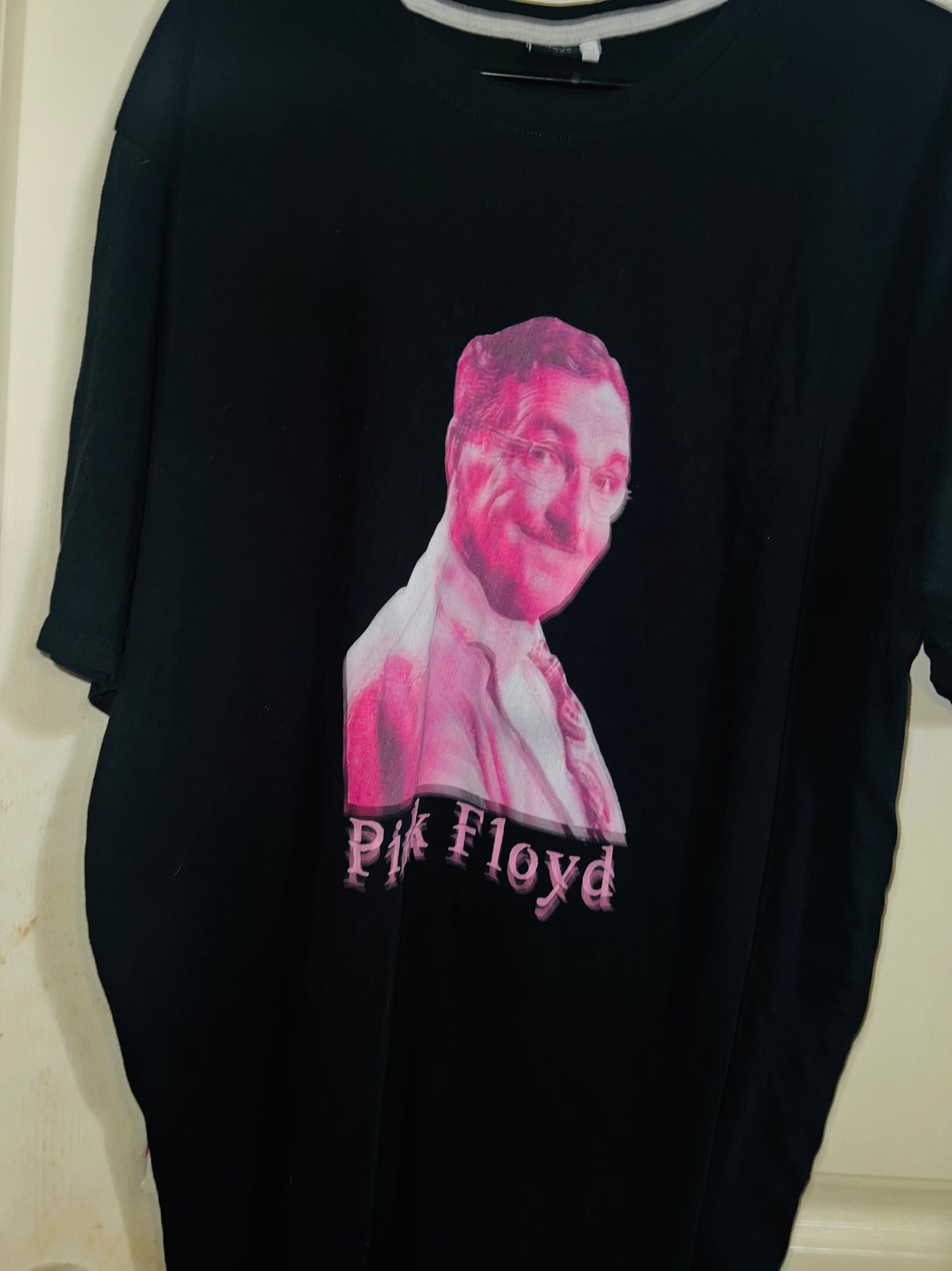 Vintage “Floyd Lawson” Pink Floyd Oversized Distressed Tee