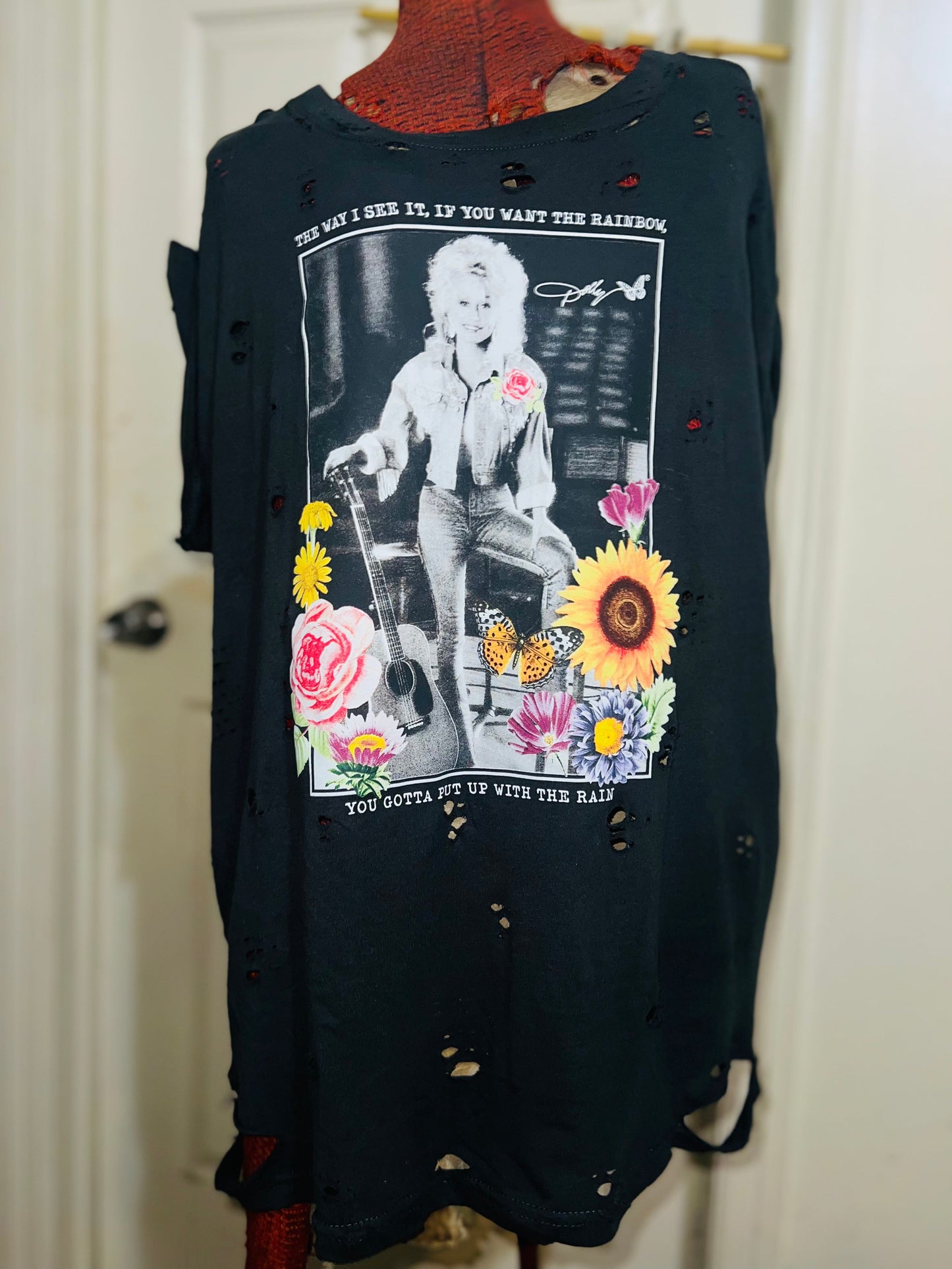 Dolly Parton Distressed Tee