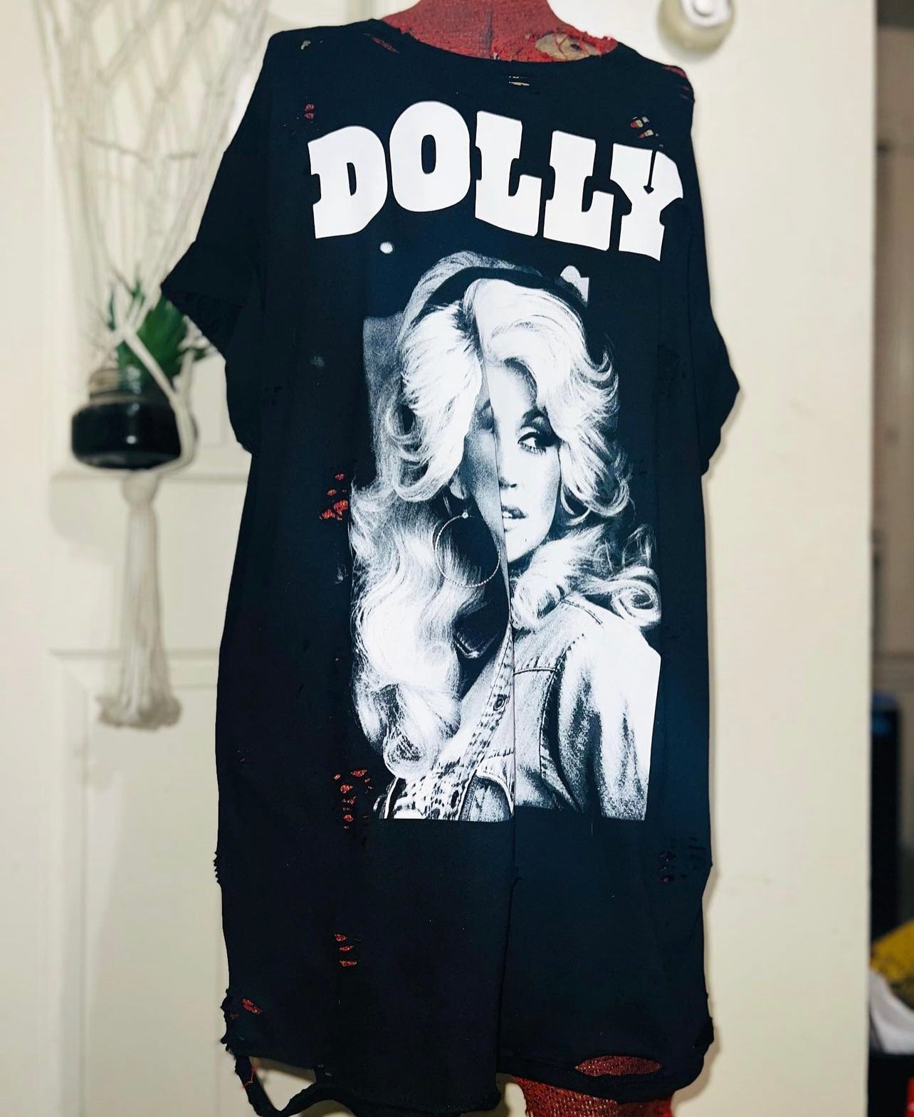 Dolly Parton Oversized Distressed Tee