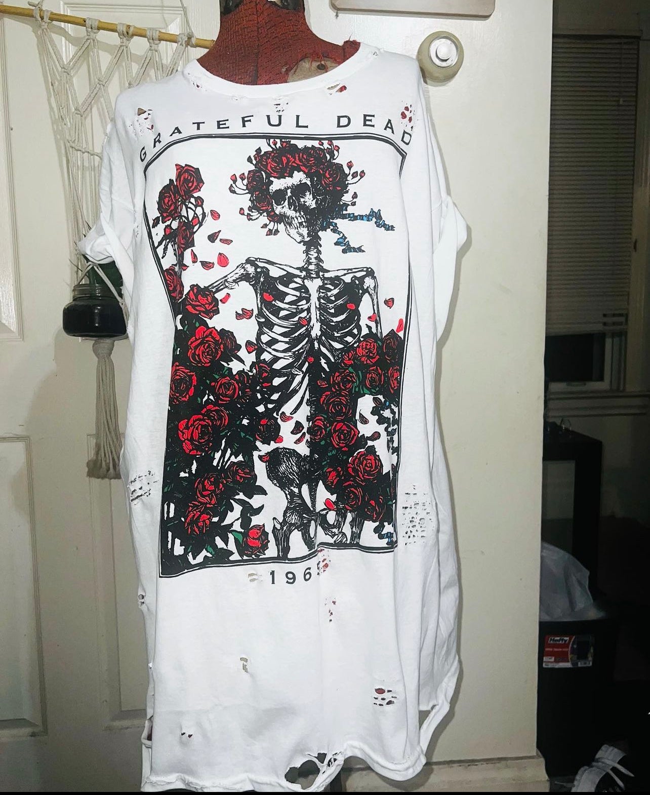 Grateful Dead 65 Roses Oversized Distressed Tee
