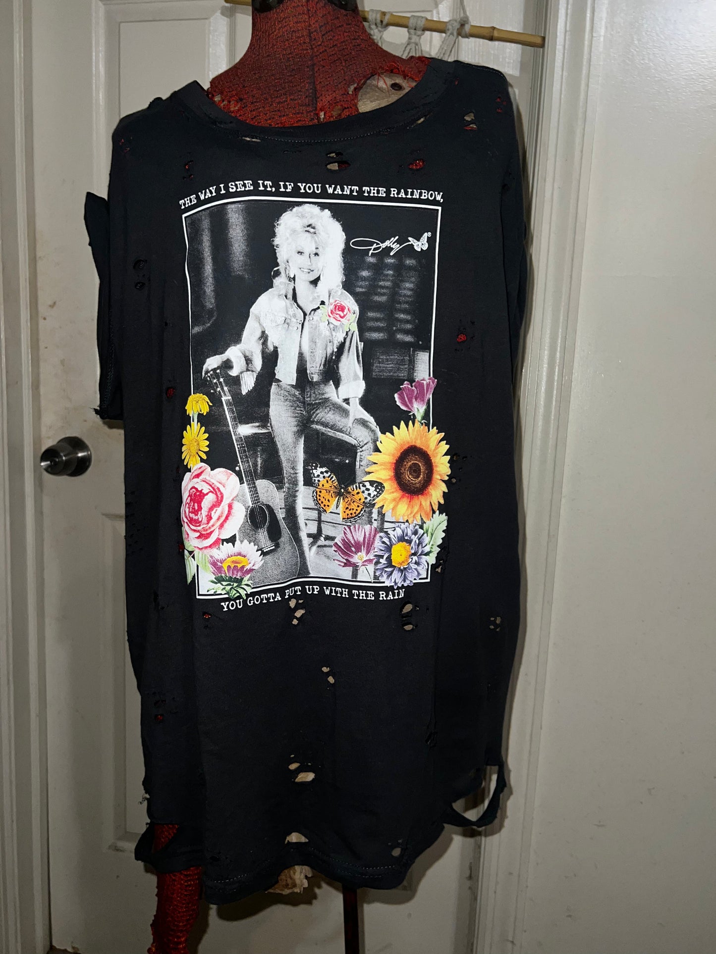Dolly Parton Distressed Tee