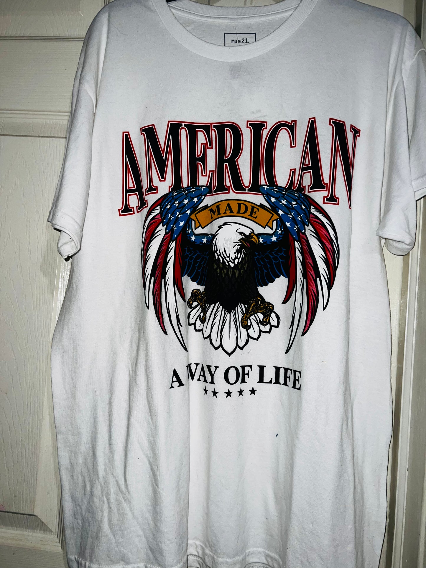 American Oversized Distressed Tee