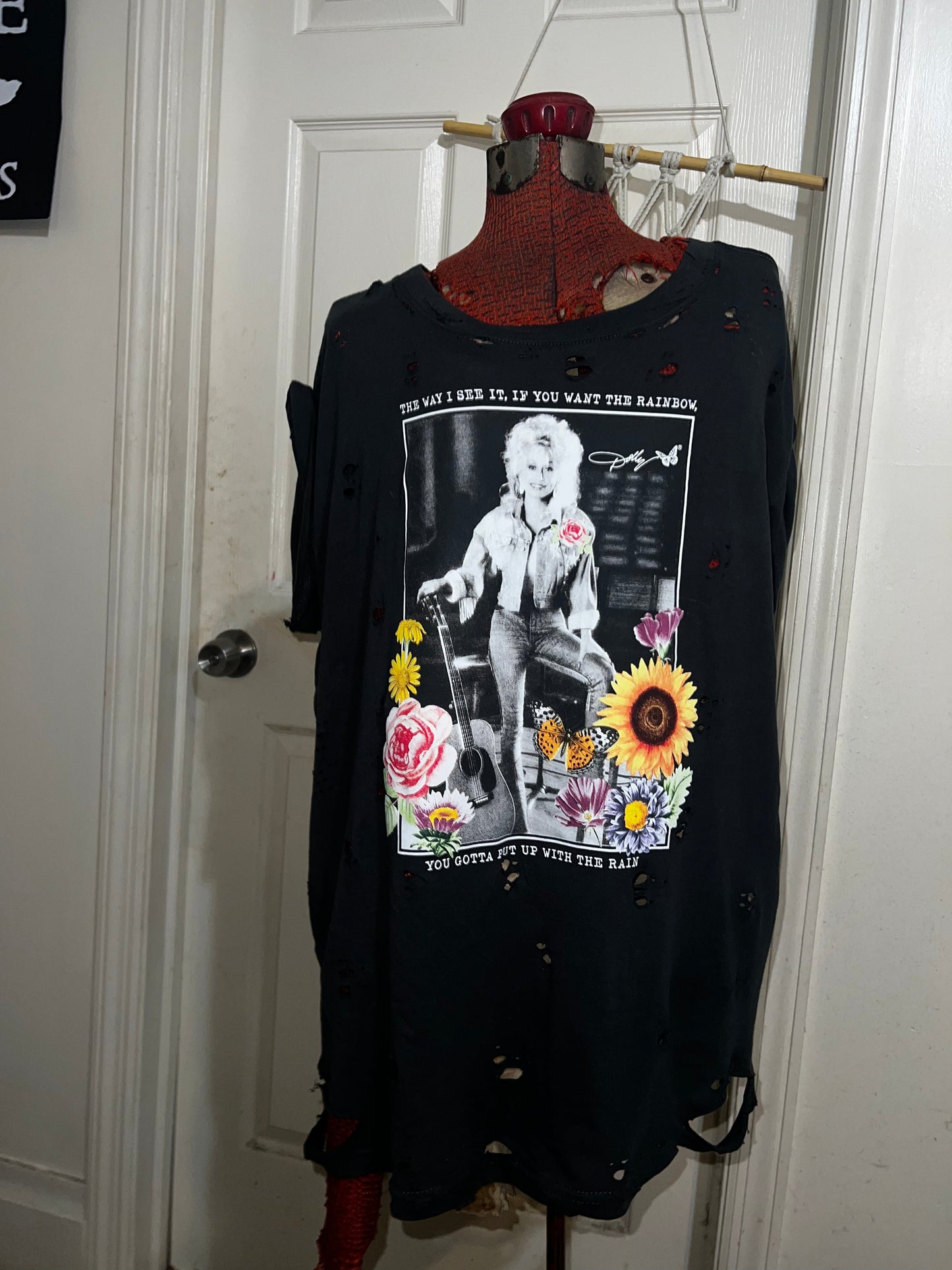 Dolly Parton Distressed Tee