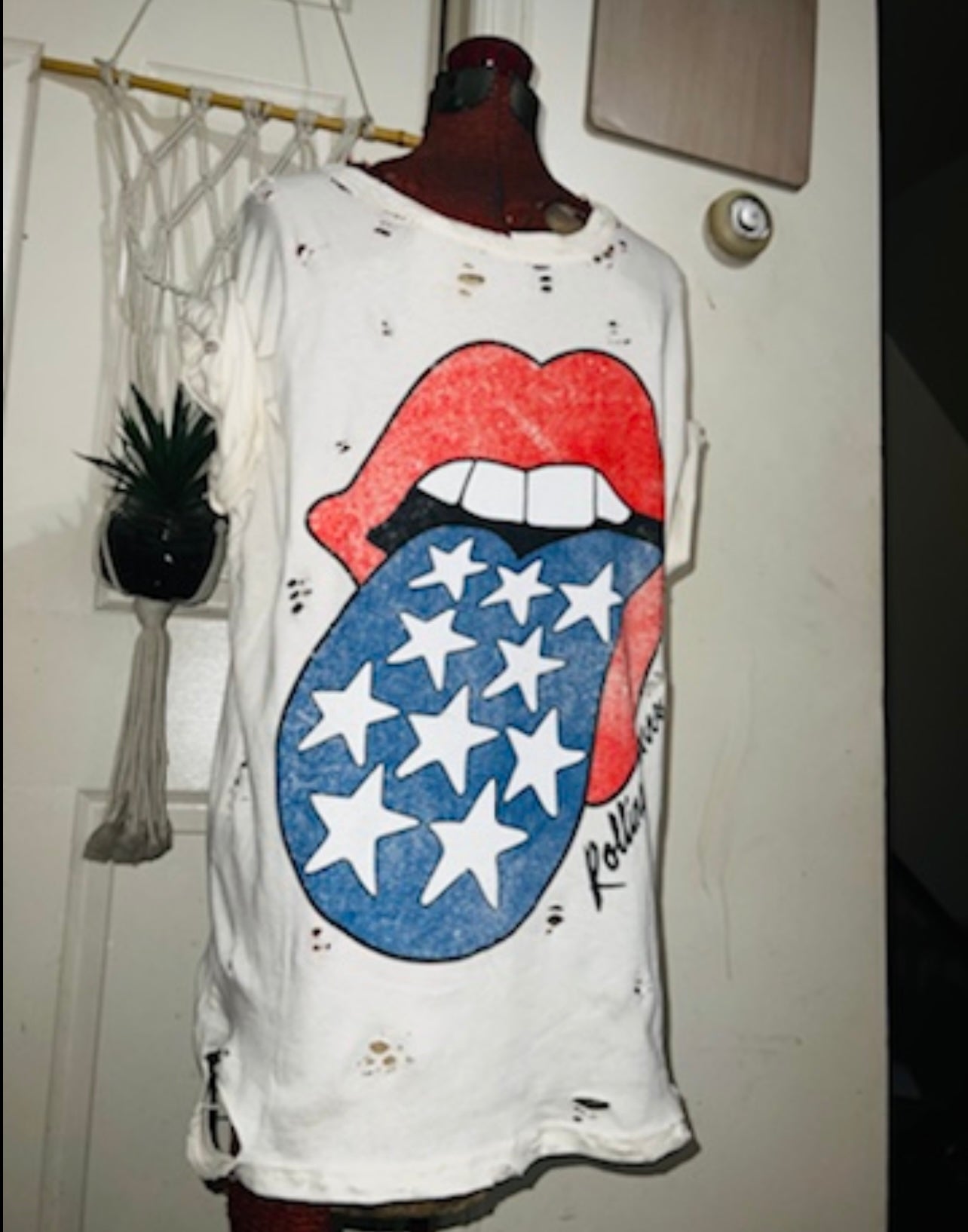 Rolling Stones Oversized Distressed Tee