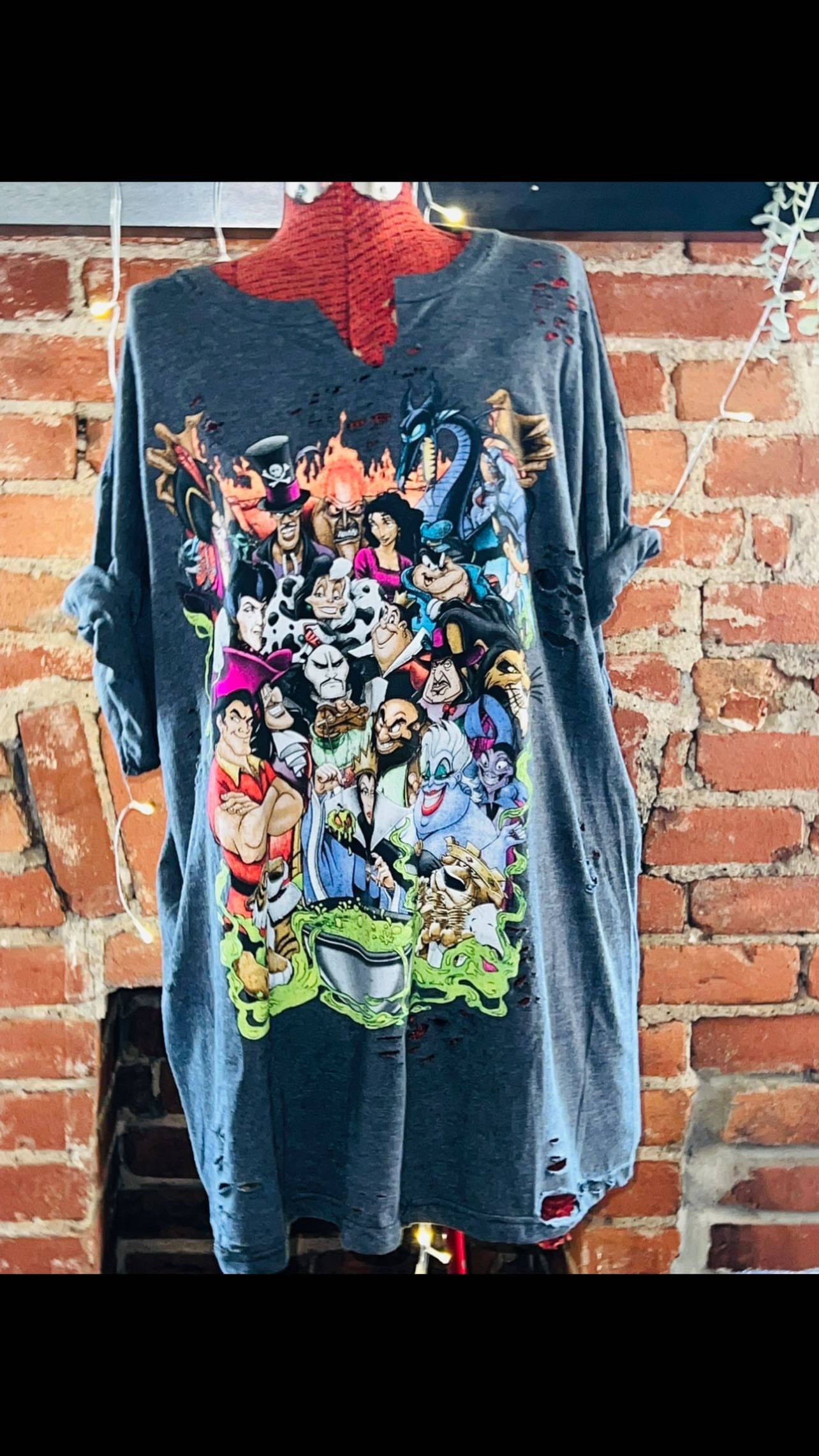 Disney Villains Oversized Distessed Tee