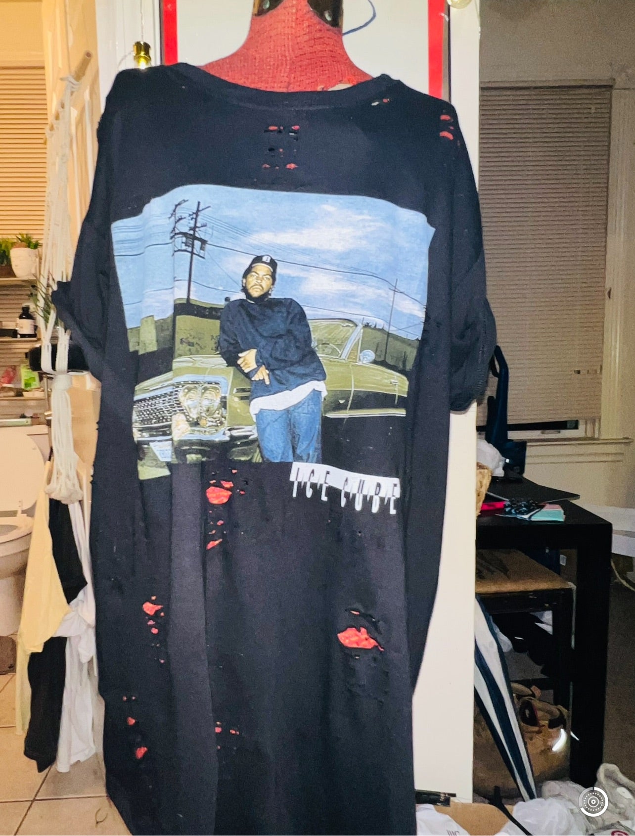 Ice Cube Oversized Distresed Tee