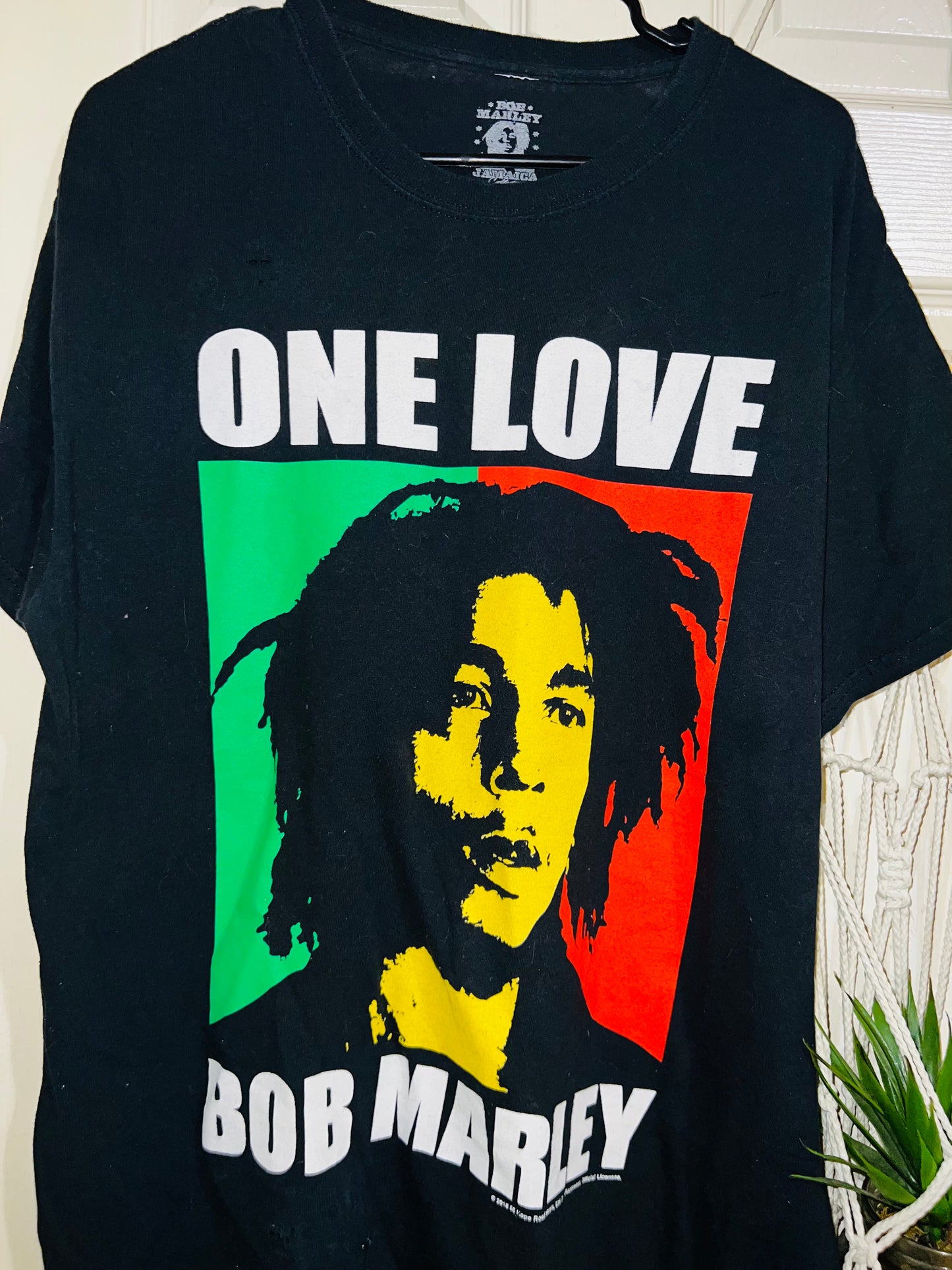 Bob Marley Vintage One Love OS Distressed Tee