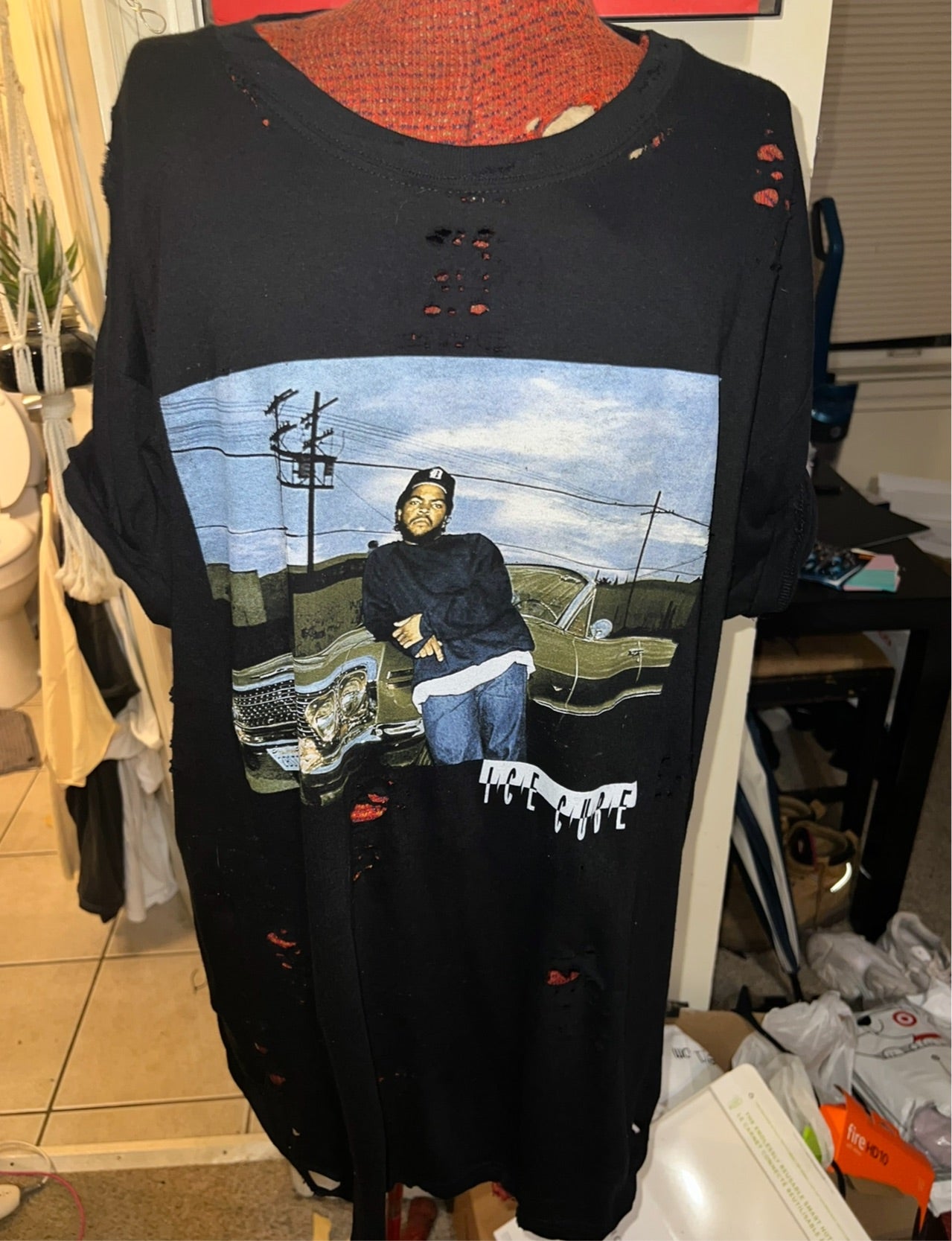 Ice Cube Oversized Distresed Tee