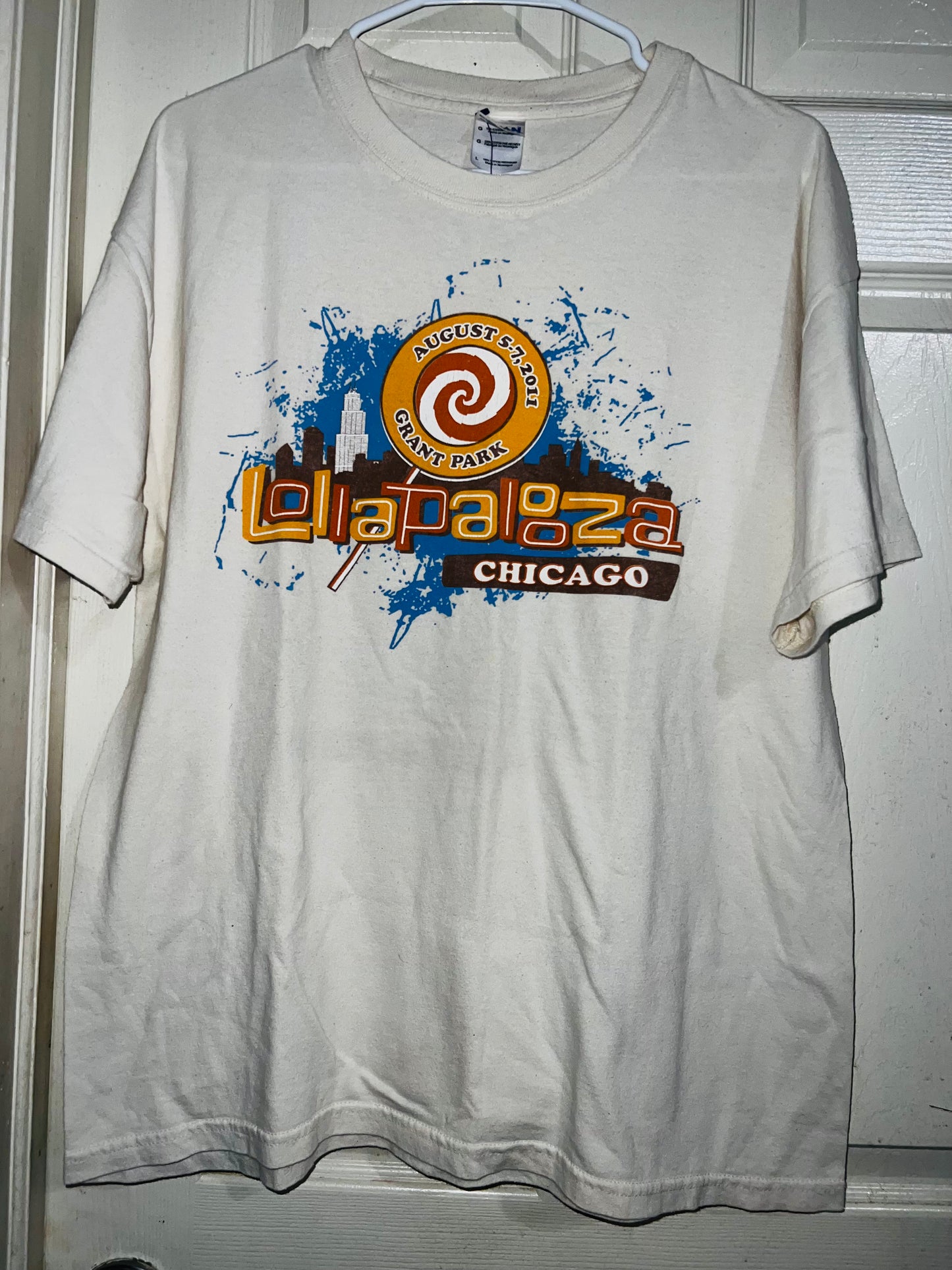 2011 Vintage Lollapalooza Oversized Tee