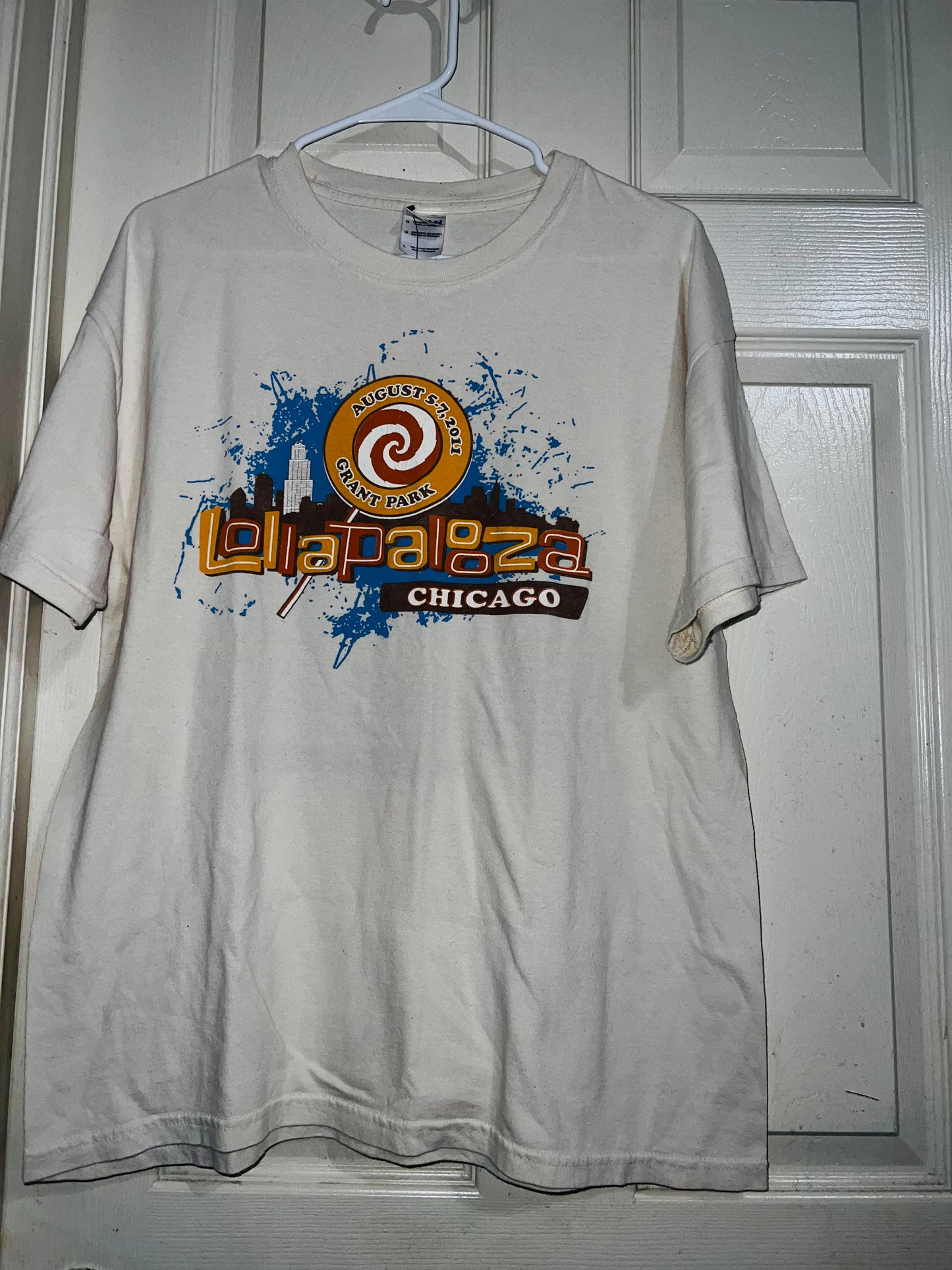 2011 Vintage Lollapalooza Oversized Tee