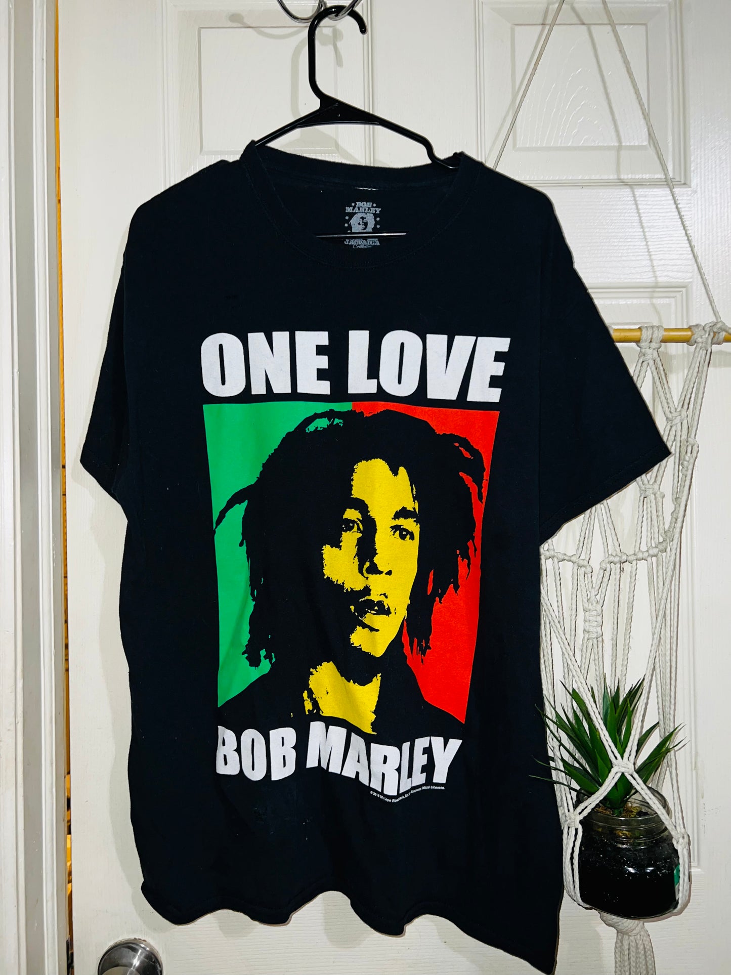 Bob Marley Vintage One Love OS Distressed Tee
