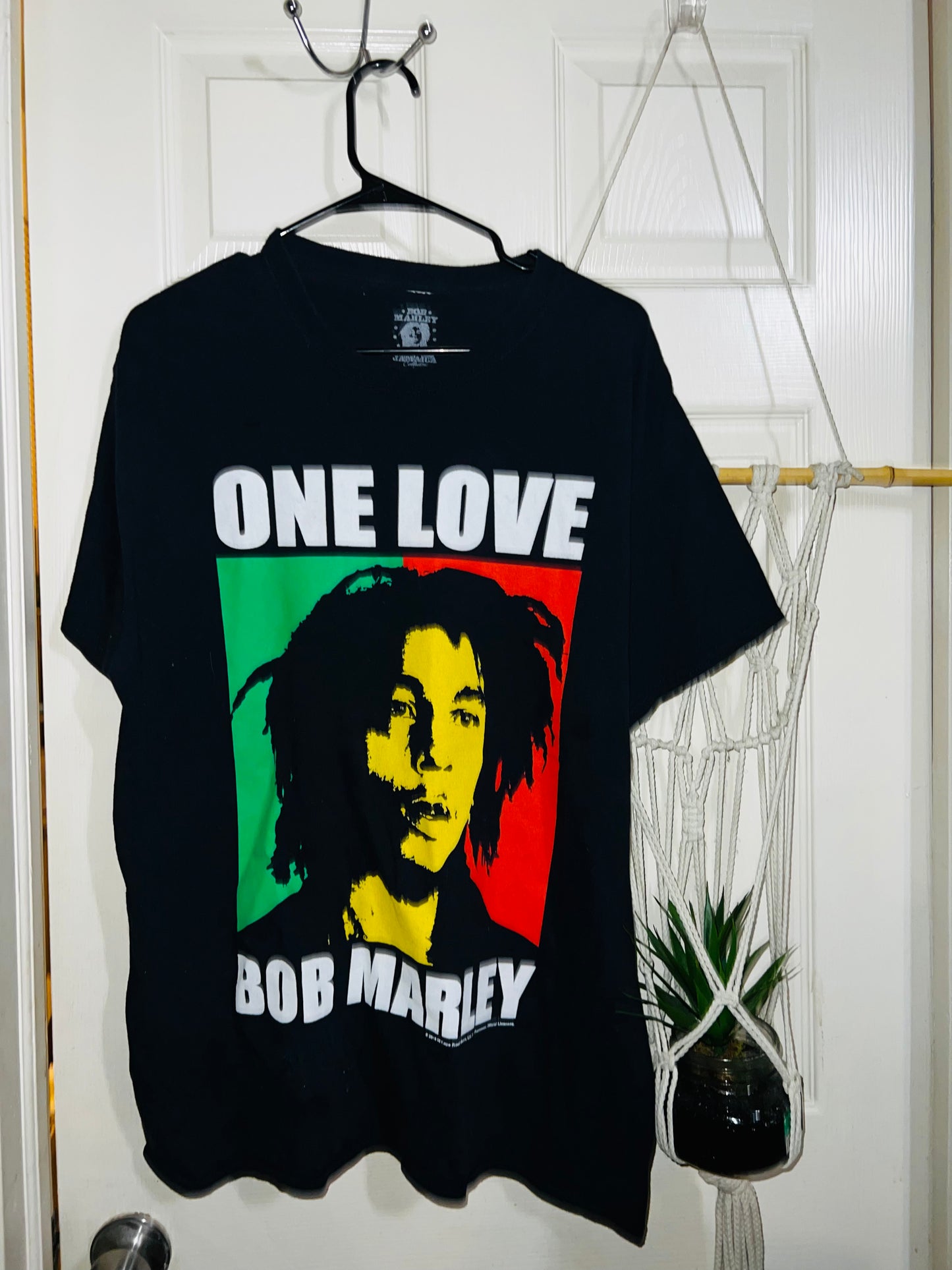 Bob Marley Vintage One Love OS Distressed Tee