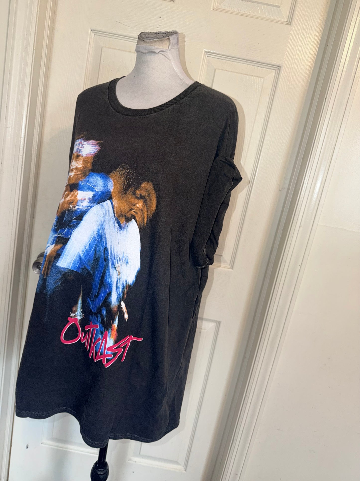 Outkast Oversized Tee