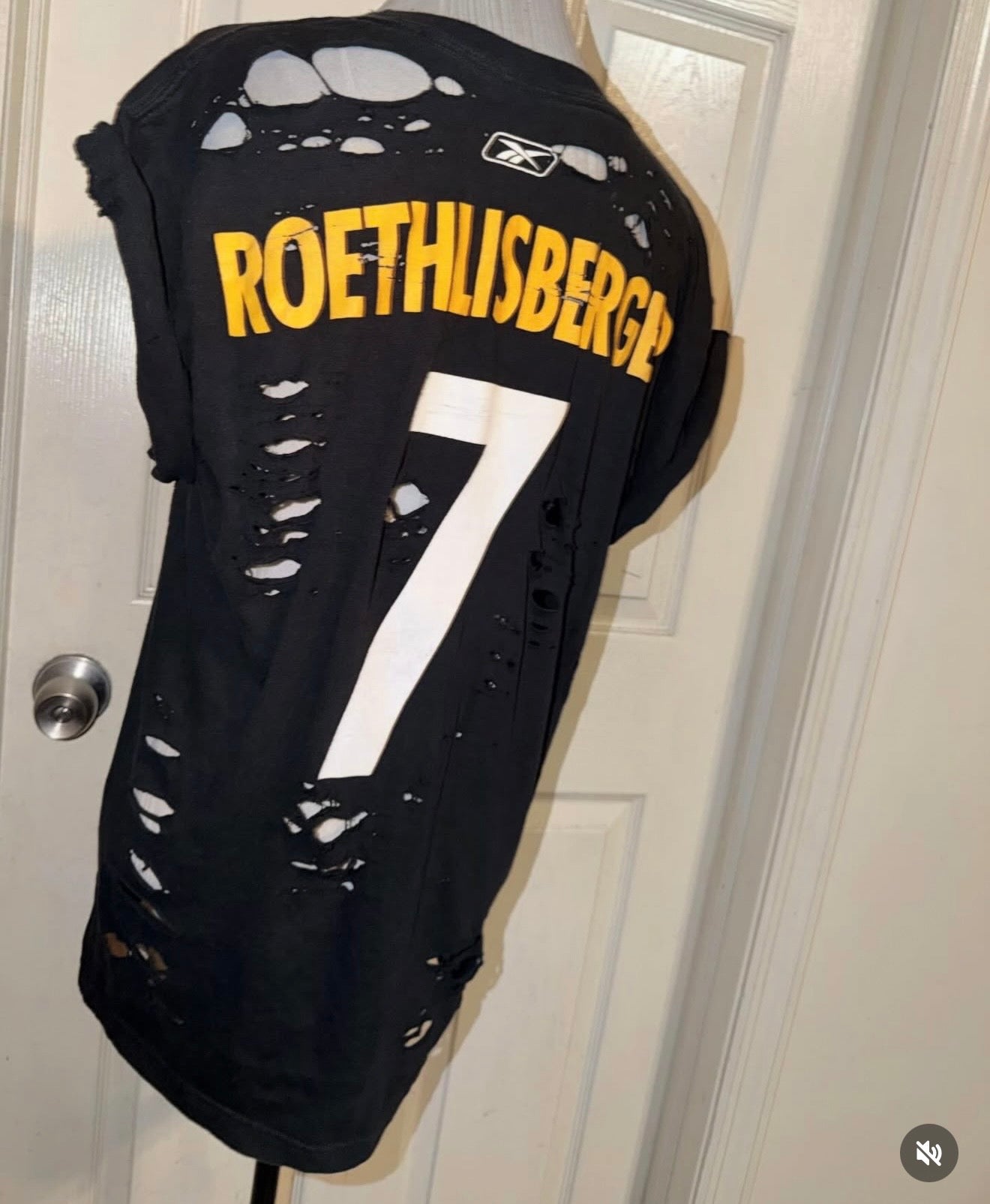 Pittsburgh Steelers Vintage Distressed Tee