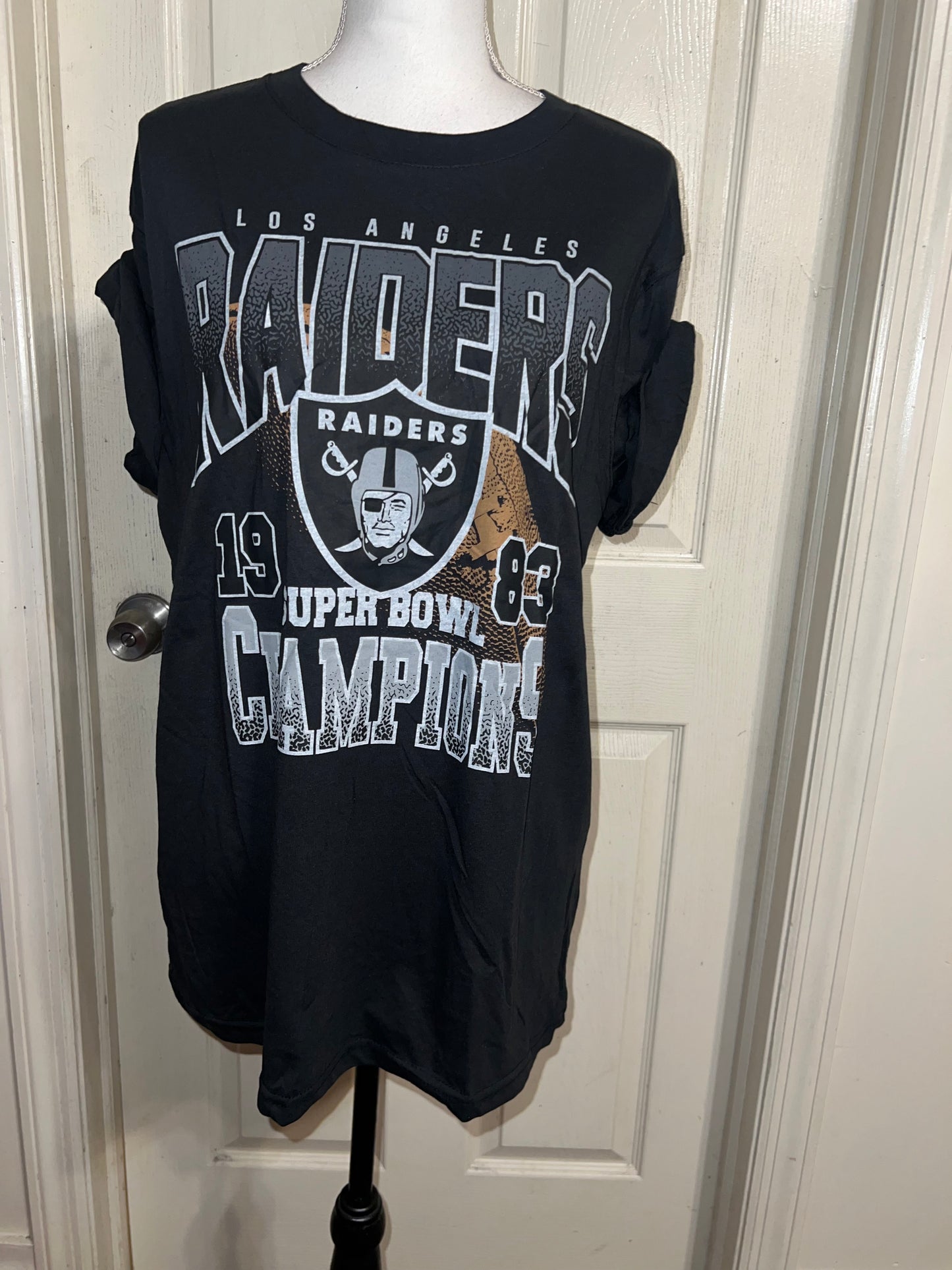 Las Vegas Raiders Oversized Distressed Tee