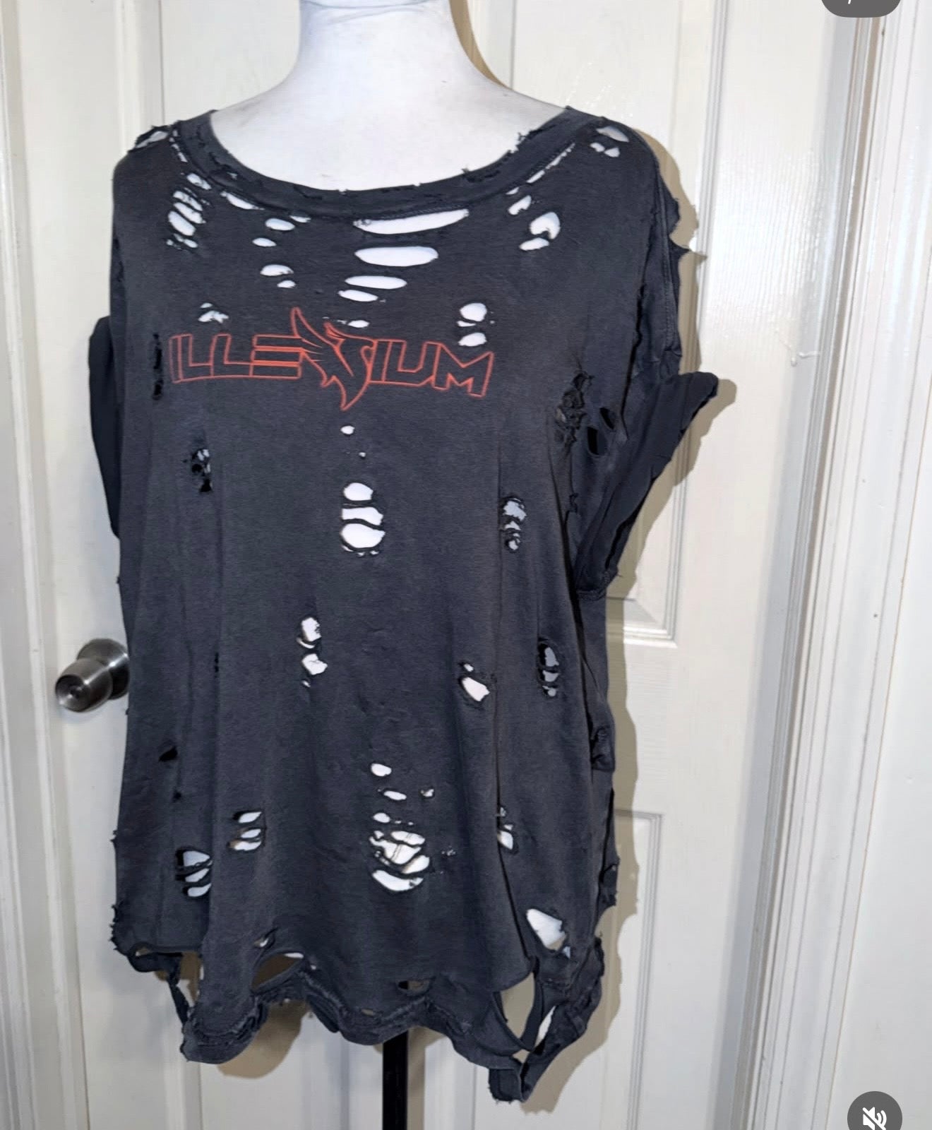 Illeium Double Sided Oversized Tee