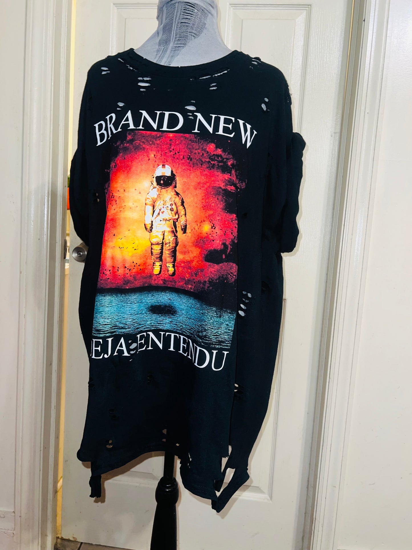 Brand New Deja Entendu Oversized Tee