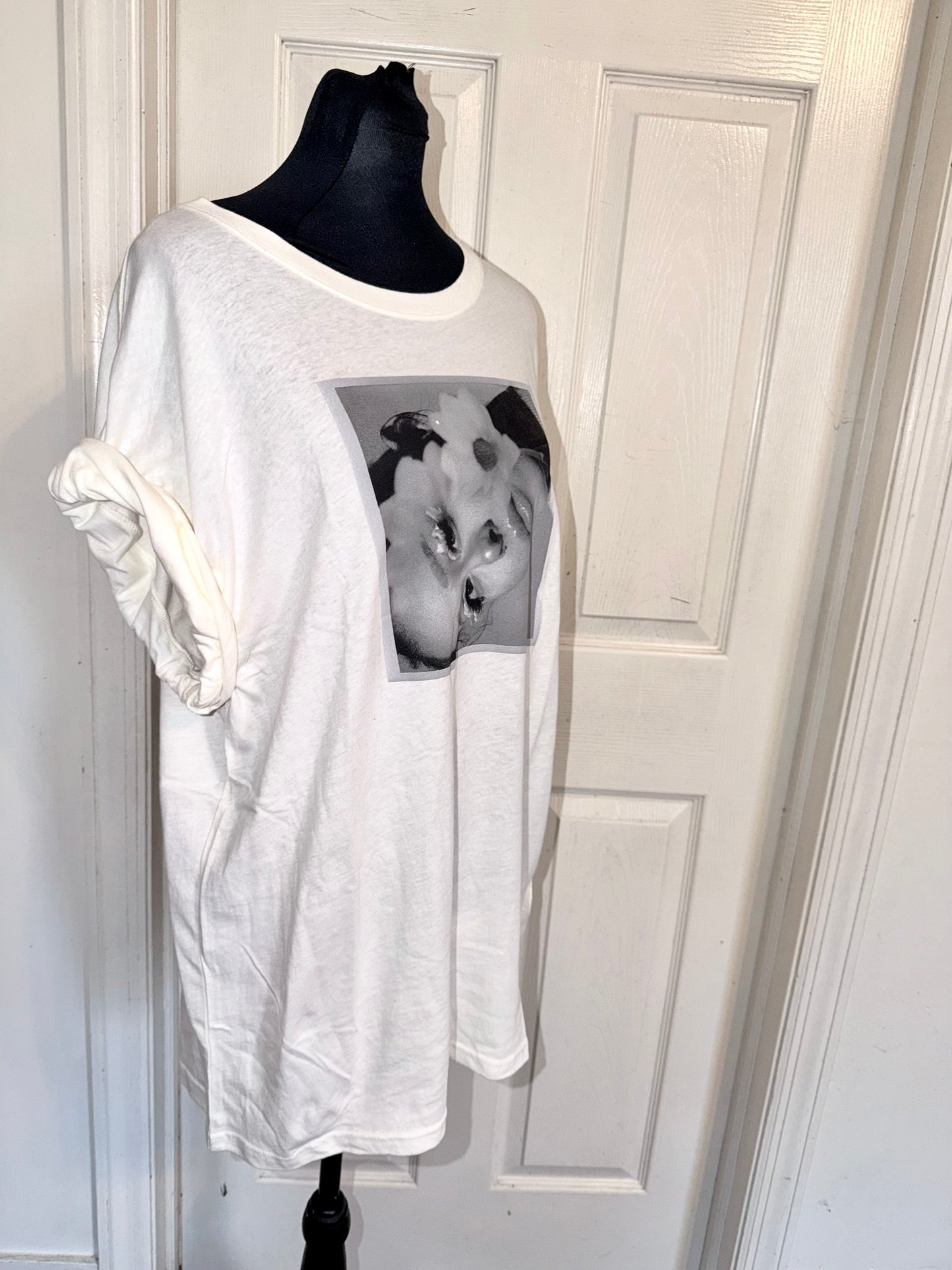 Ariana Grande Oversized Tee