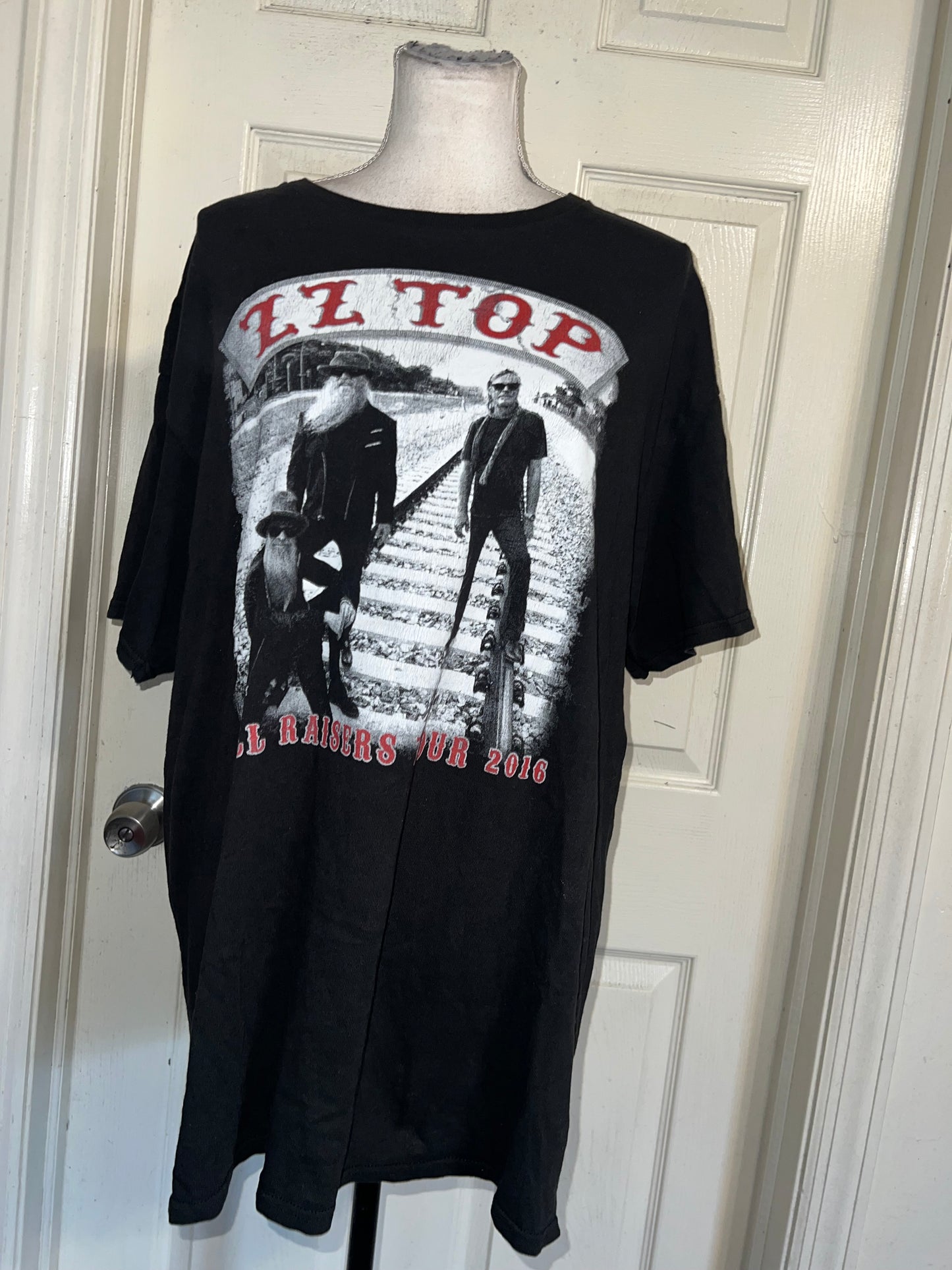 ZZ Top Double Sided Oversized Distressed Tee