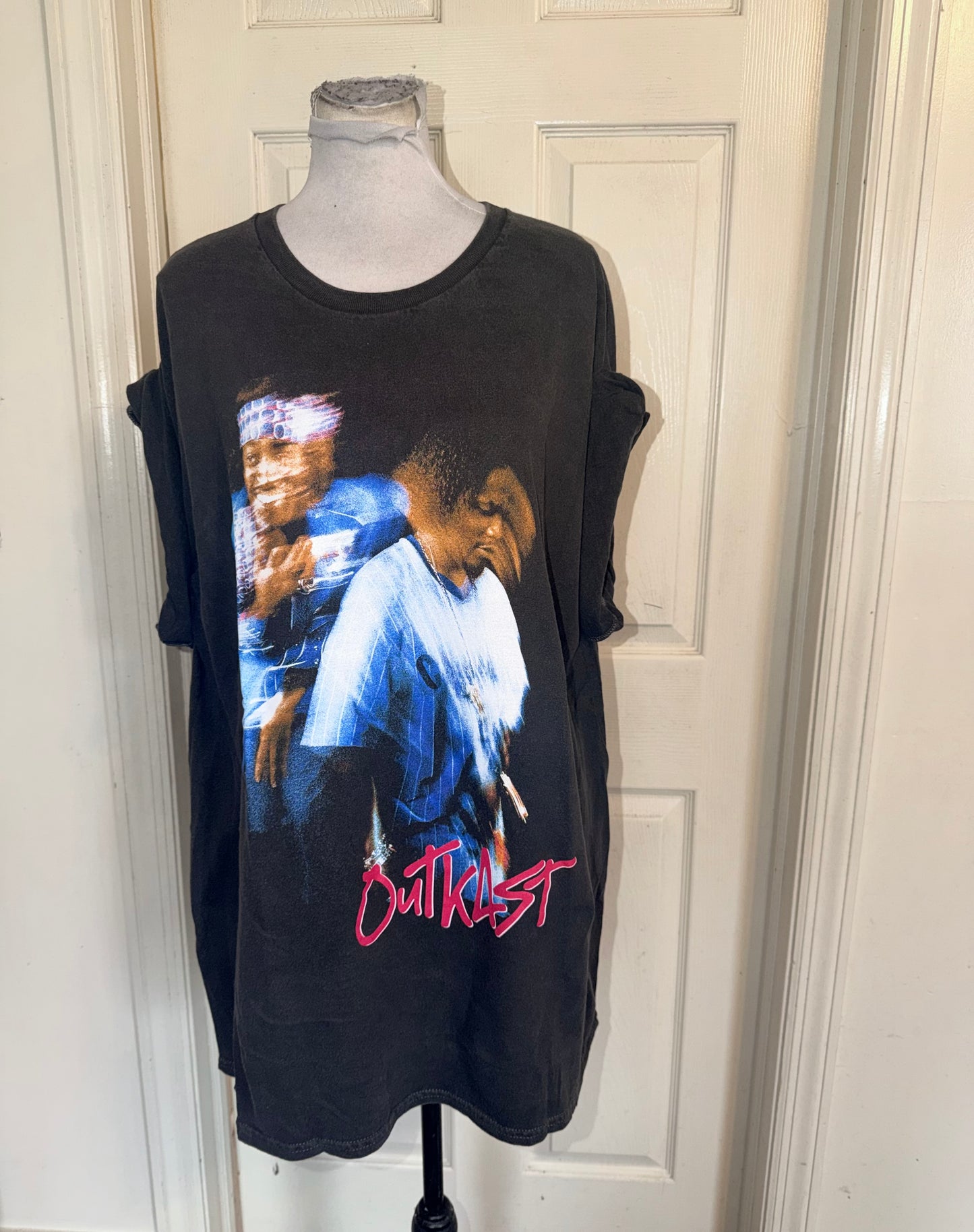 Outkast Oversized Tee