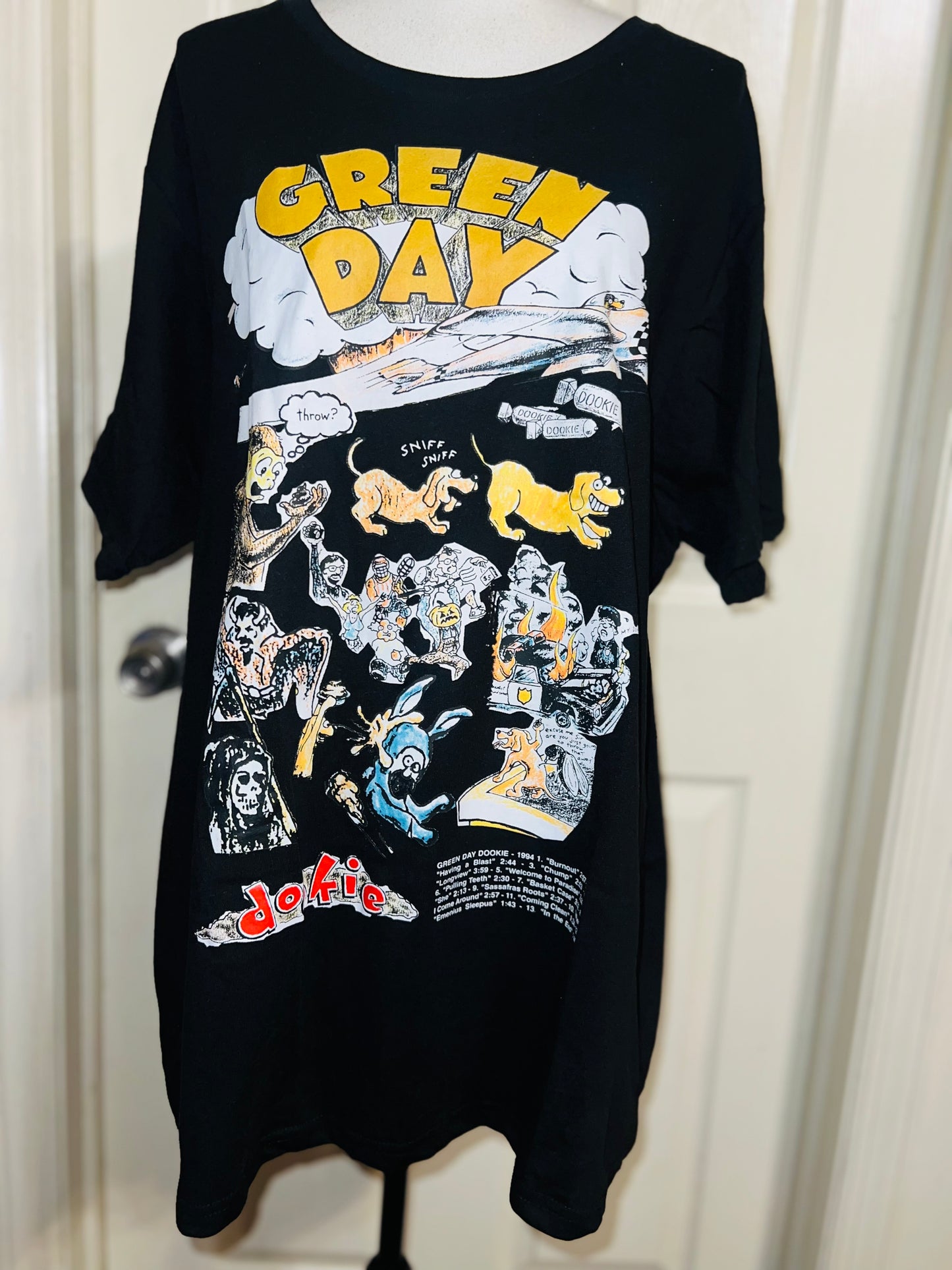 Green Day Oversized Distressed Tee