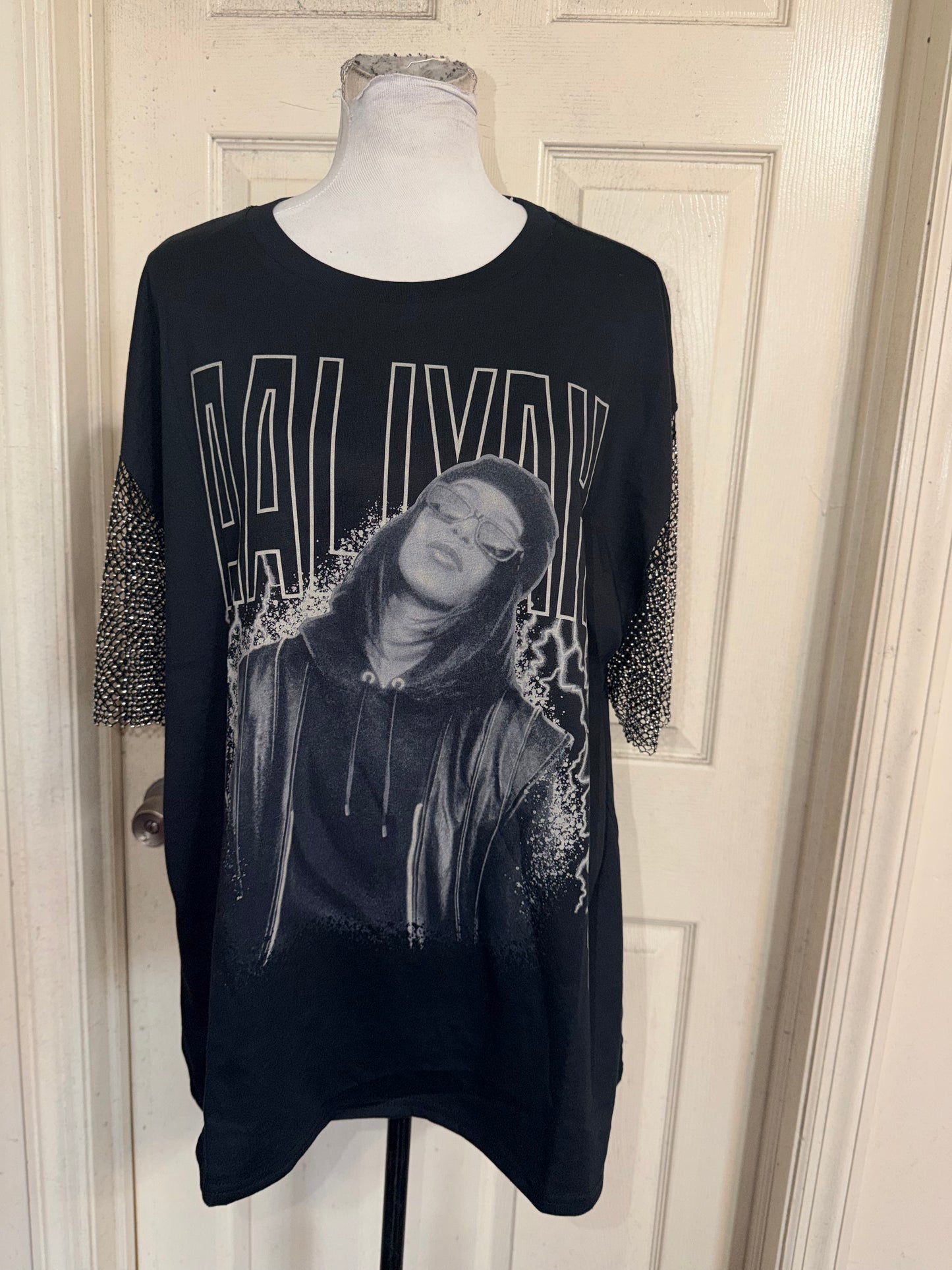 Aaliyah Embellished Sleeve Oversized Distressed Tee