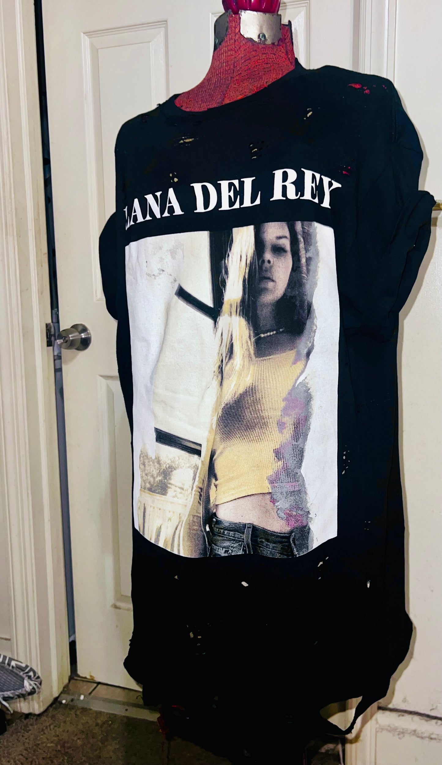 Lana Del Rey Oversized Distressed Tee